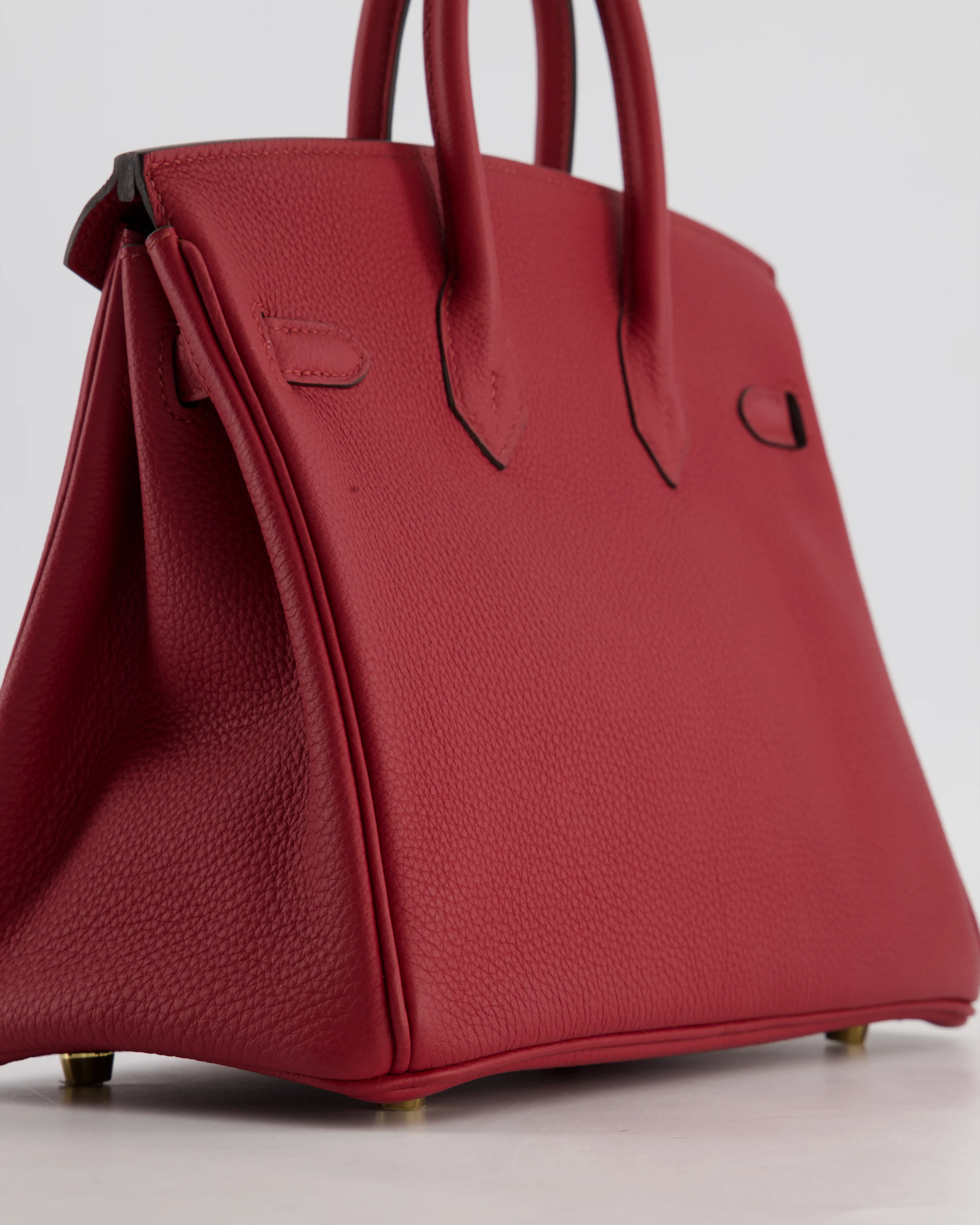 Hermès Birkin 25 Retourne Bag in Rouge Grenat Togo Leather with Gold Hardware - Image 13
