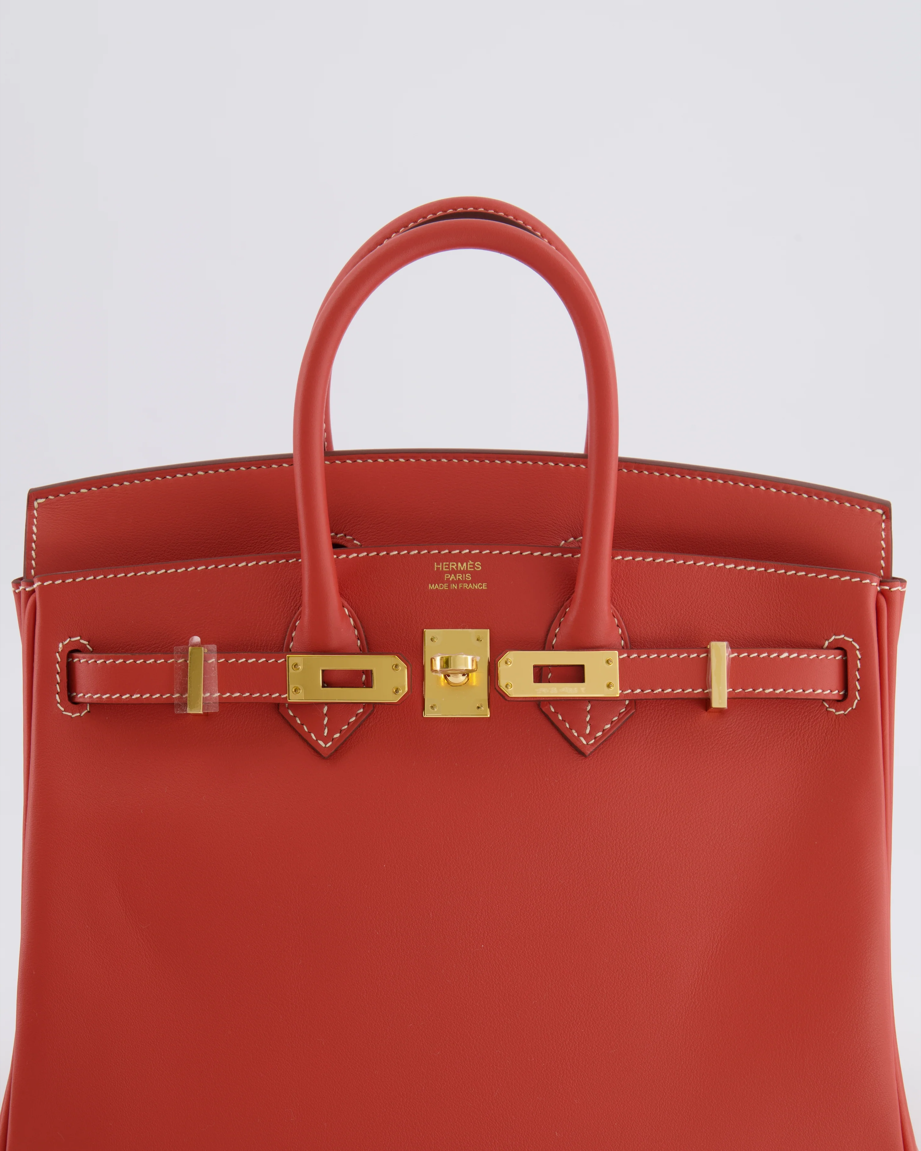 Hermès Birkin 25 Retourne Bag in Sanguine Swift Leather with Gold Hardware - Image 11