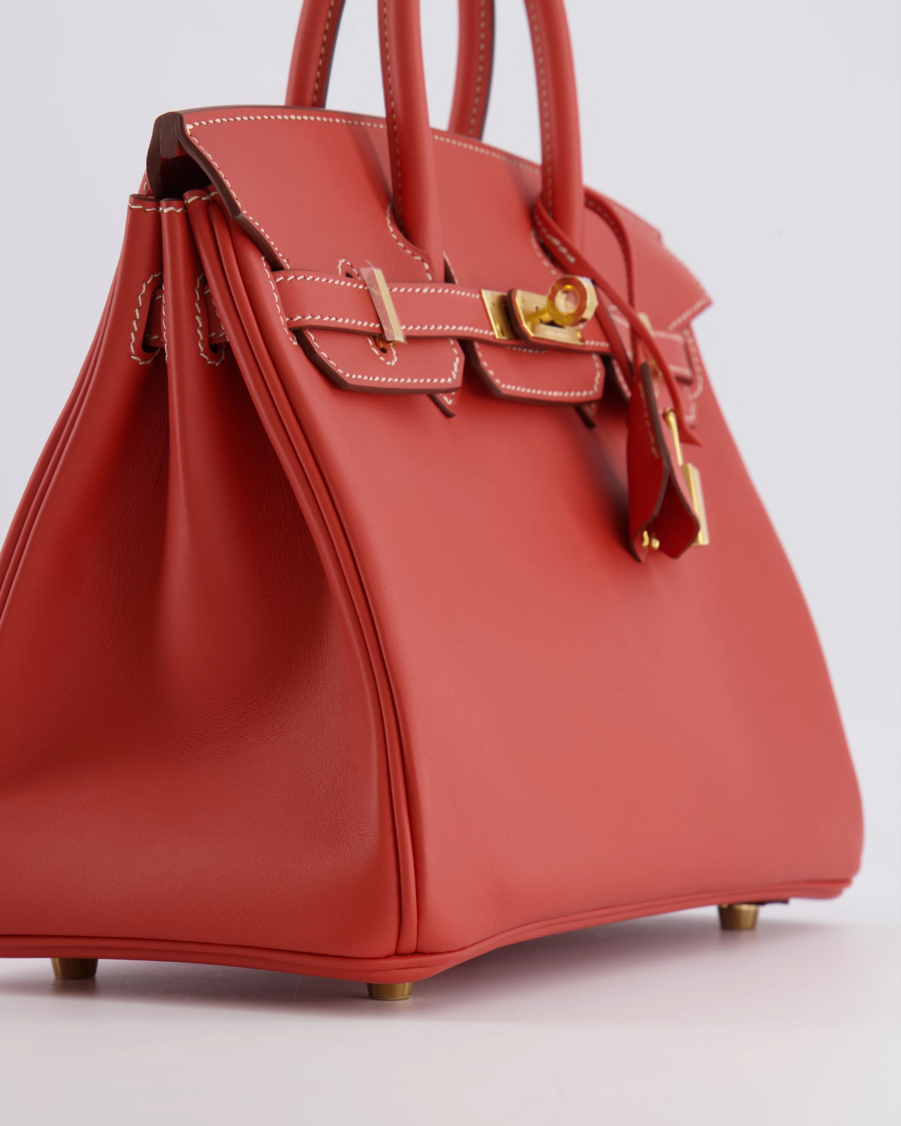 Hermès Birkin 25 Retourne Bag in Sanguine Swift Leather with Gold Hardware - Image 12