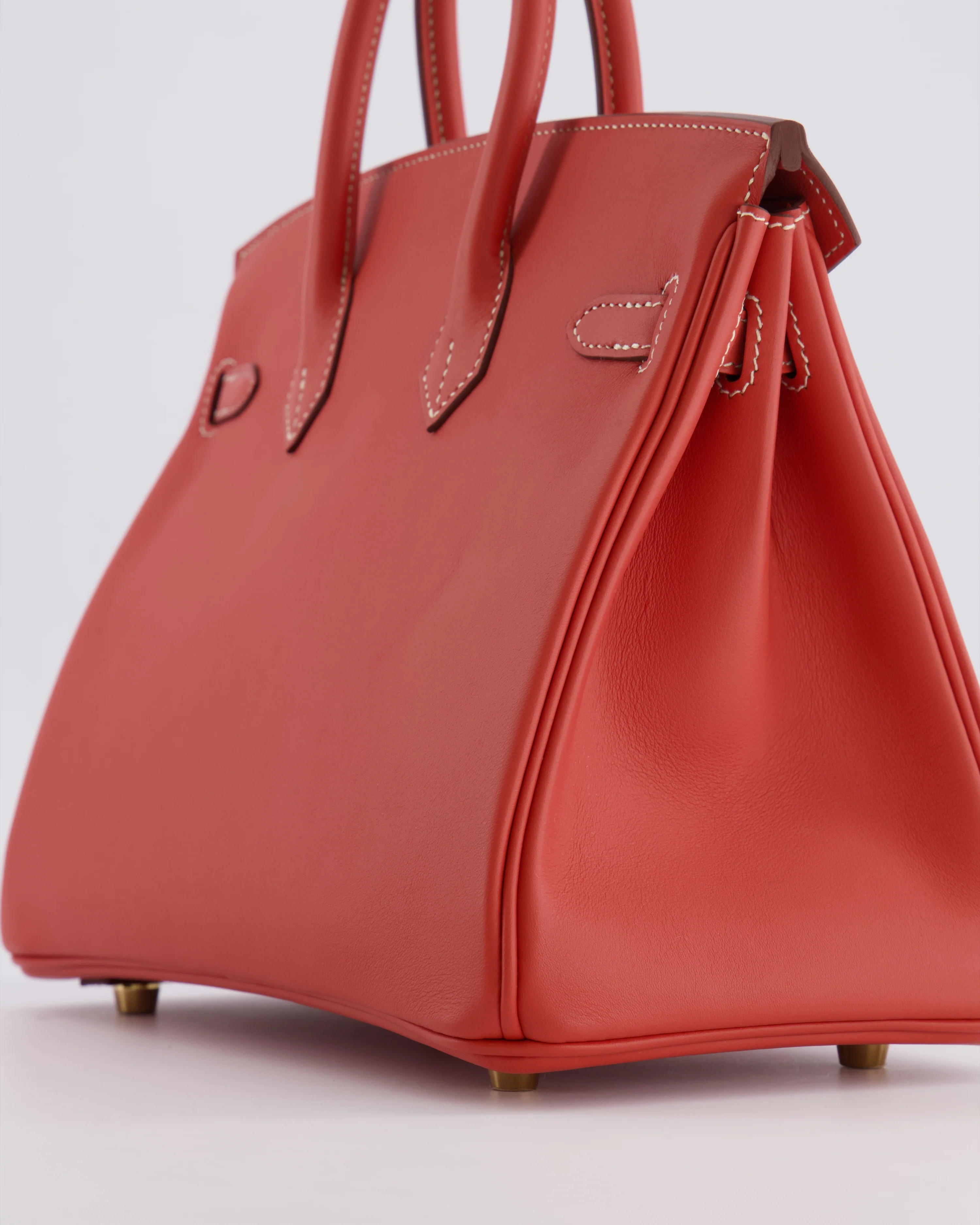 Hermès Birkin 25 Retourne Bag in Sanguine Swift Leather with Gold Hardware - Image 14