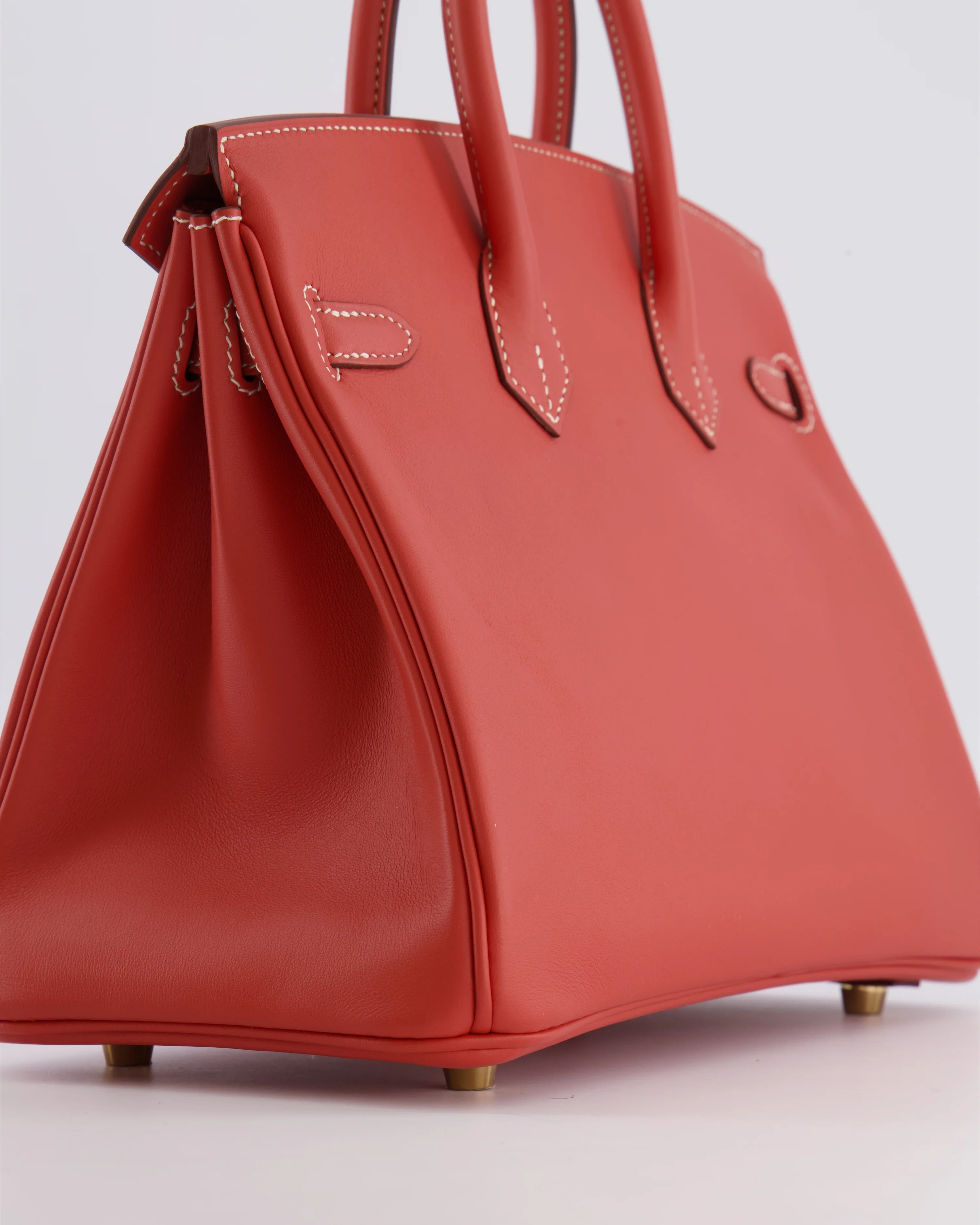 Hermès Birkin 25 Retourne Bag in Sanguine Swift Leather with Gold Hardware - Image 15
