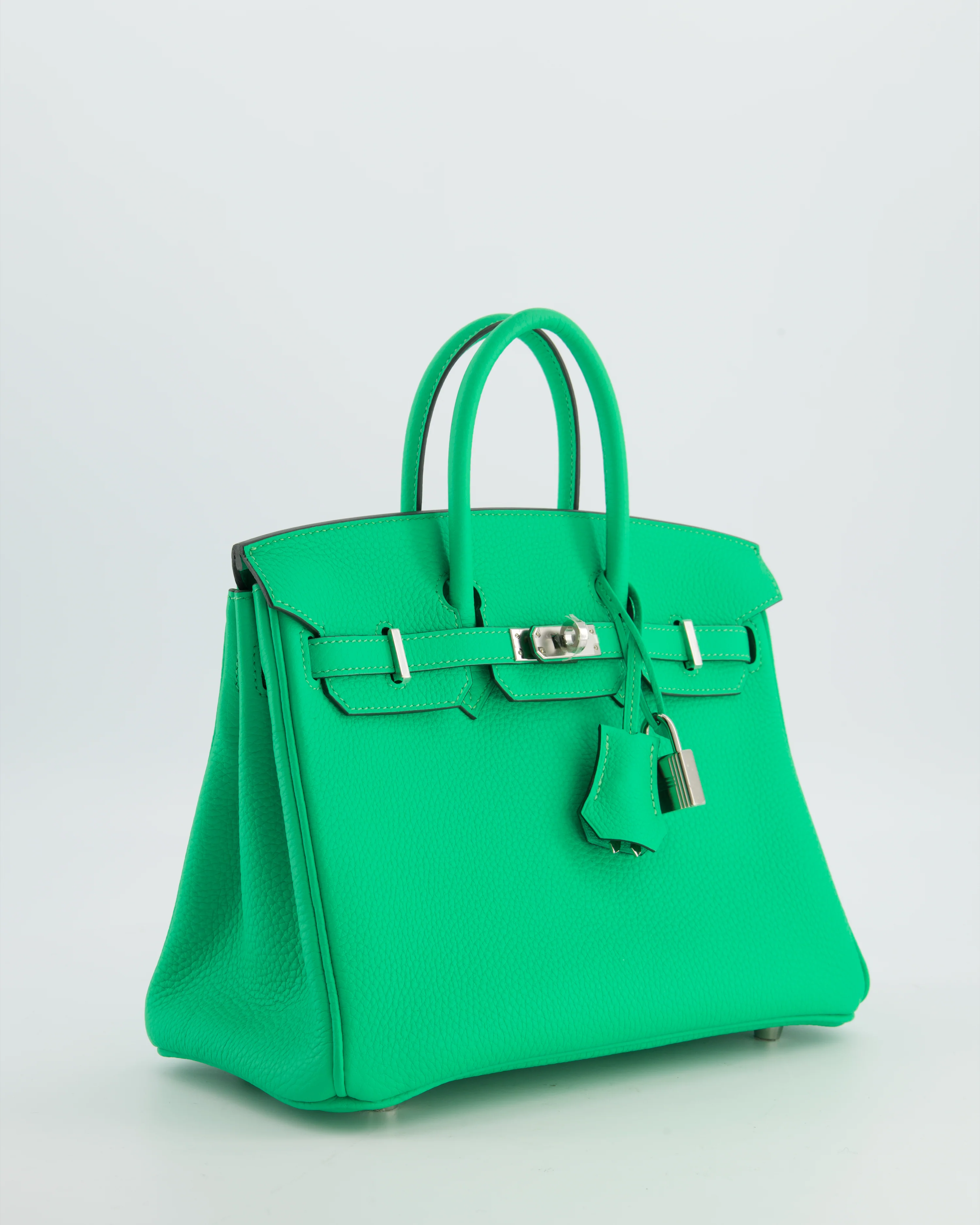 Hermès Birkin 25 Retourne Bag in Vert Comics Togo Leather with Palladium Hardware - Image 2