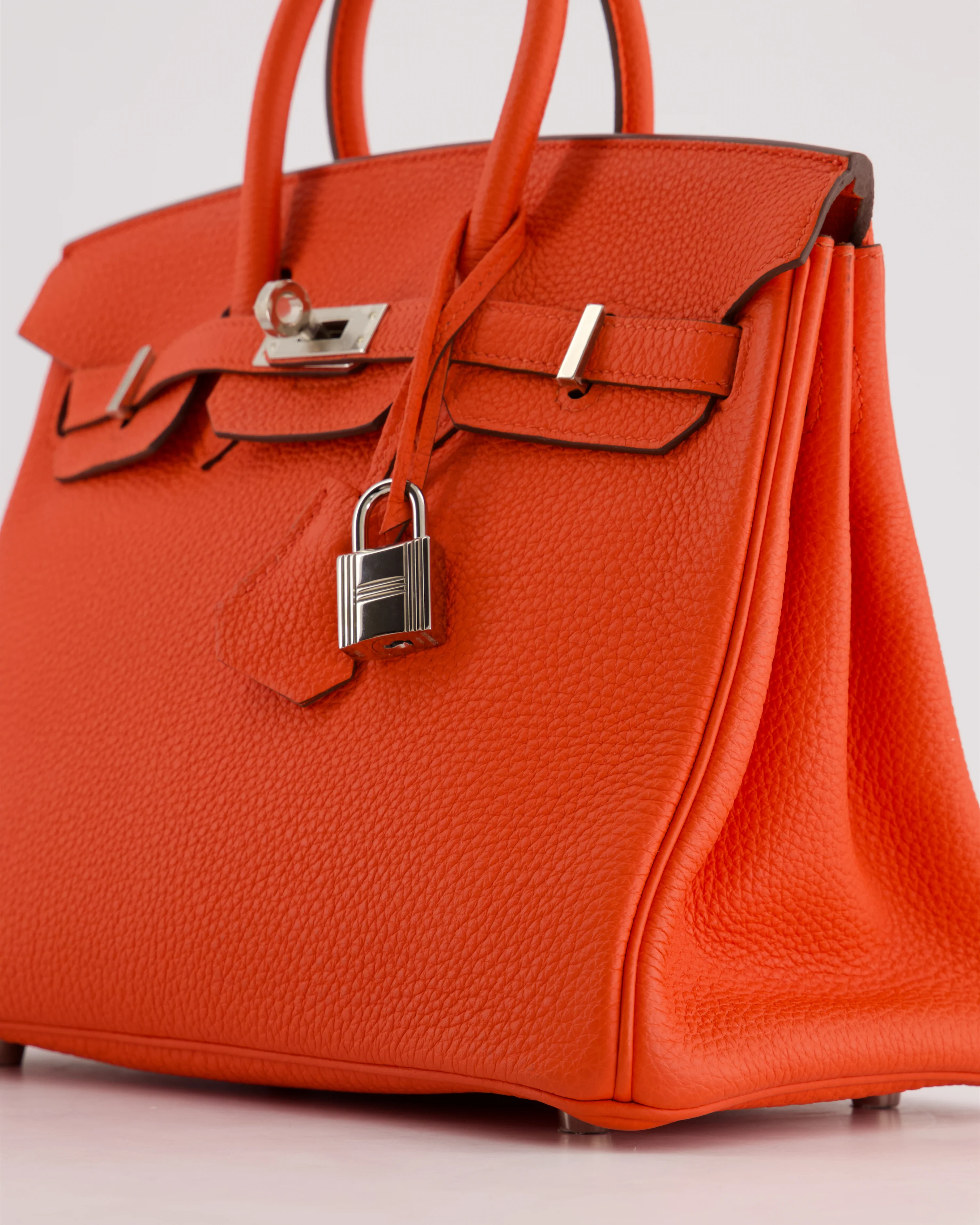 Hermès Birkin 25 Retourne Bag in Capucine Togo Leather and Palladium Hardware - Image 13