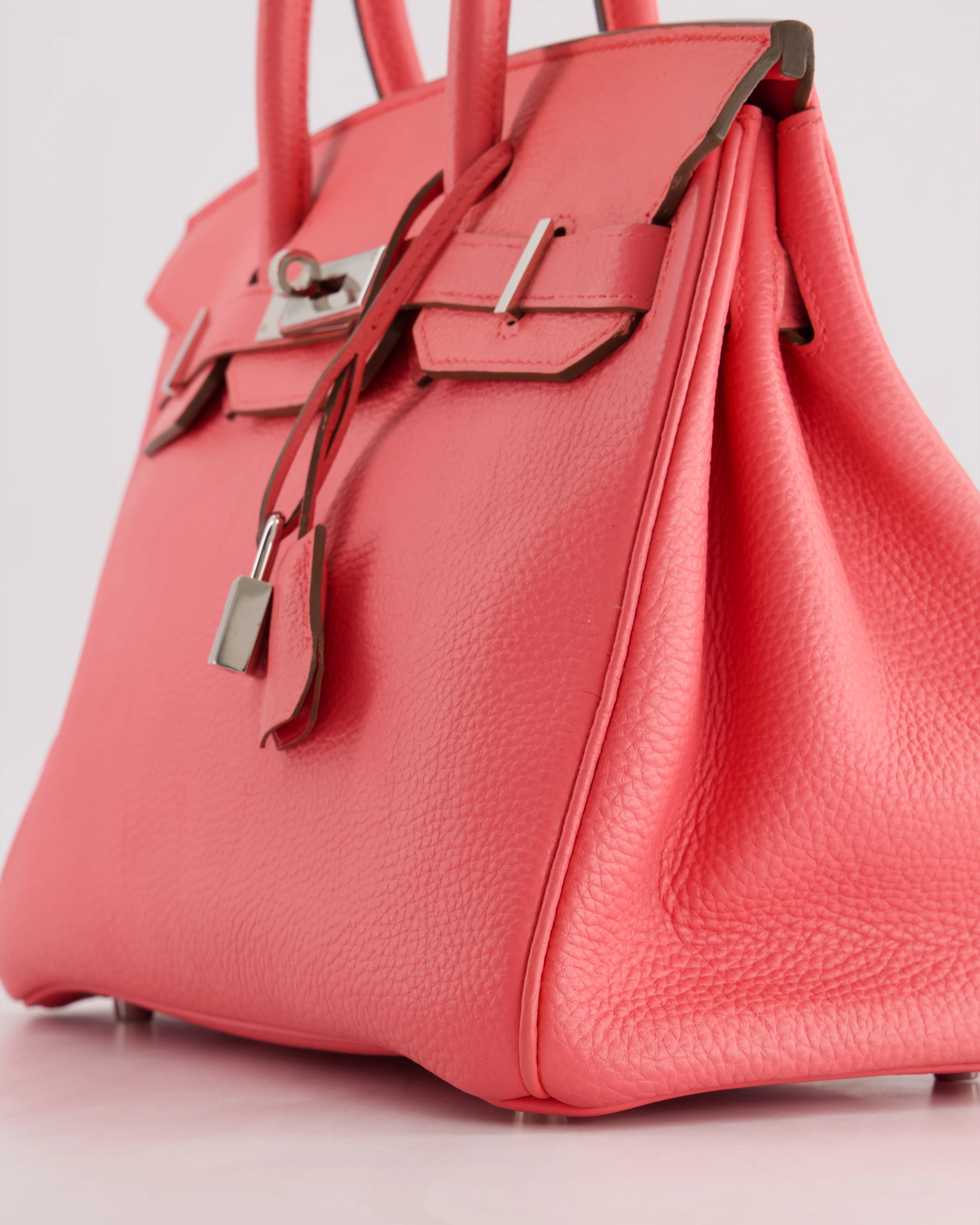Hermès Birkin 30cm Retourne Bag in Rose Lipstick Togo Leather and Palladium Hardware - Image 10