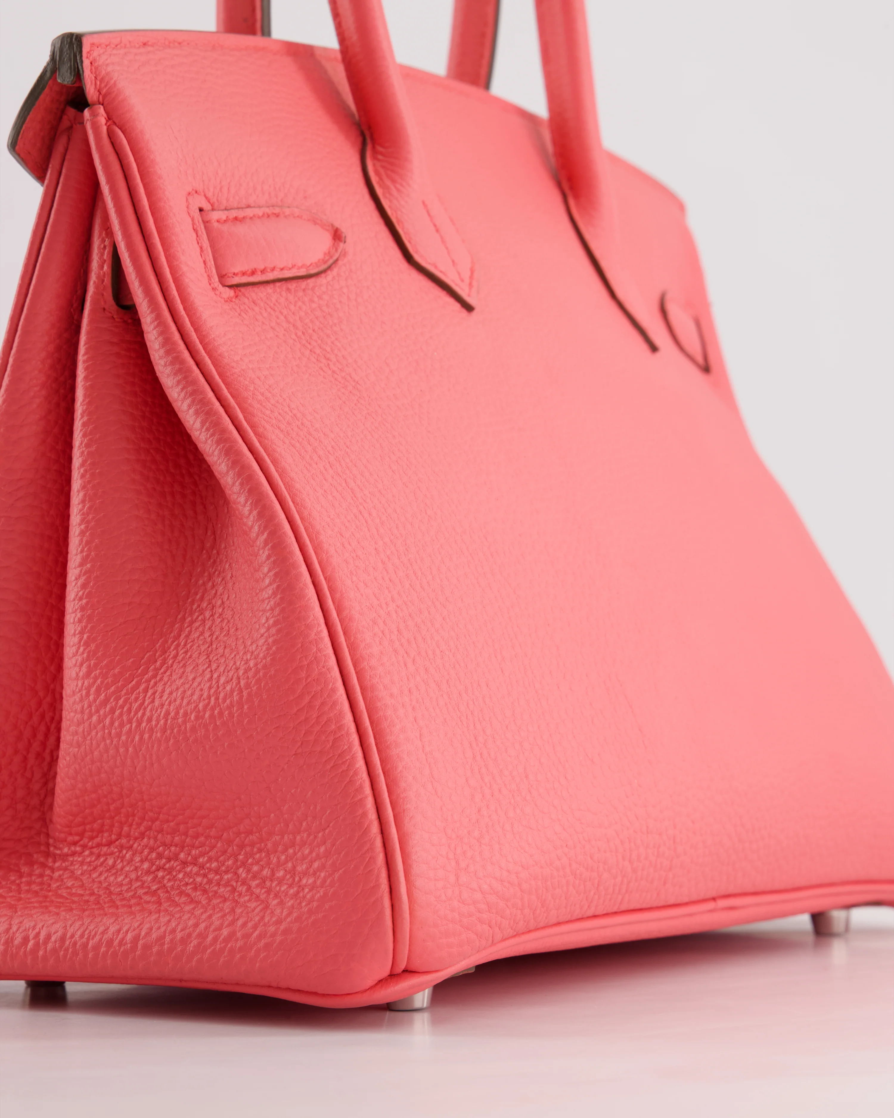 Hermès Birkin 30cm Retourne Bag in Rose Lipstick Togo Leather and Palladium Hardware - Image 12