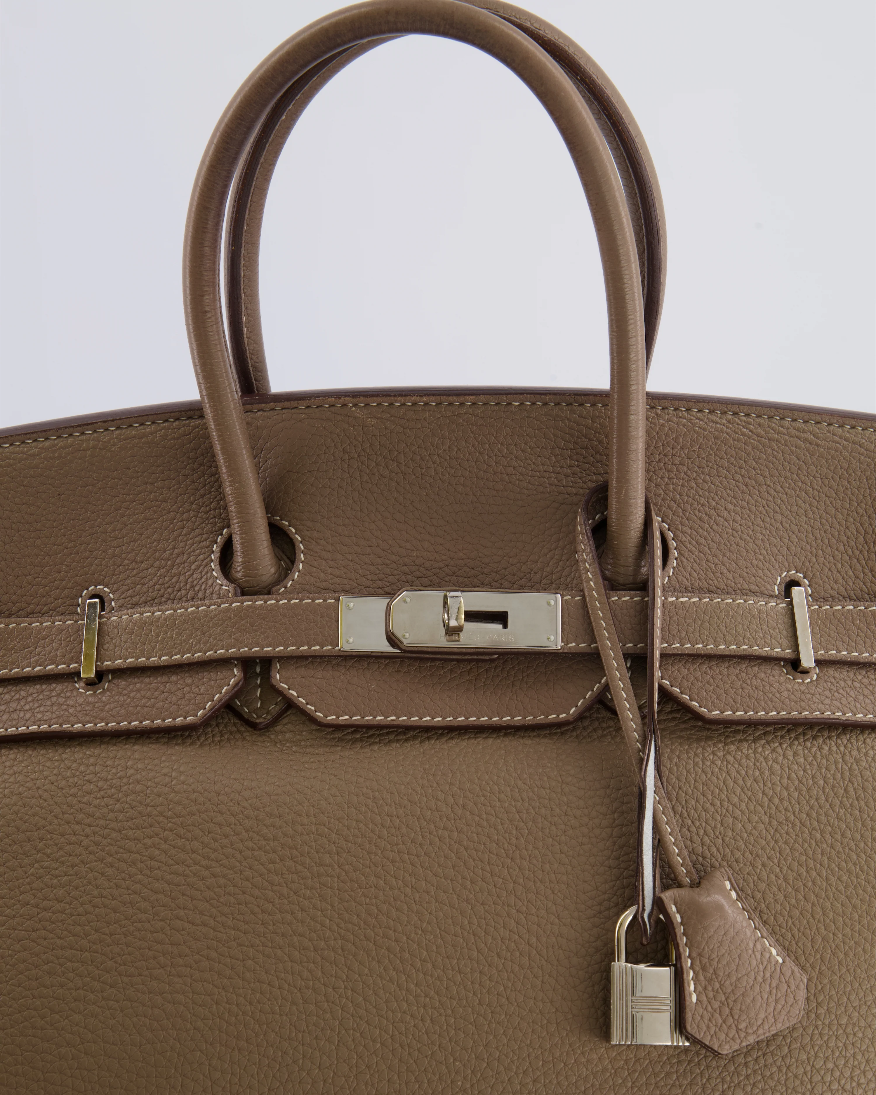Hermès Birkin 35 Bag in Etoupe Togo Leather with Palladium Hardware - Image 10