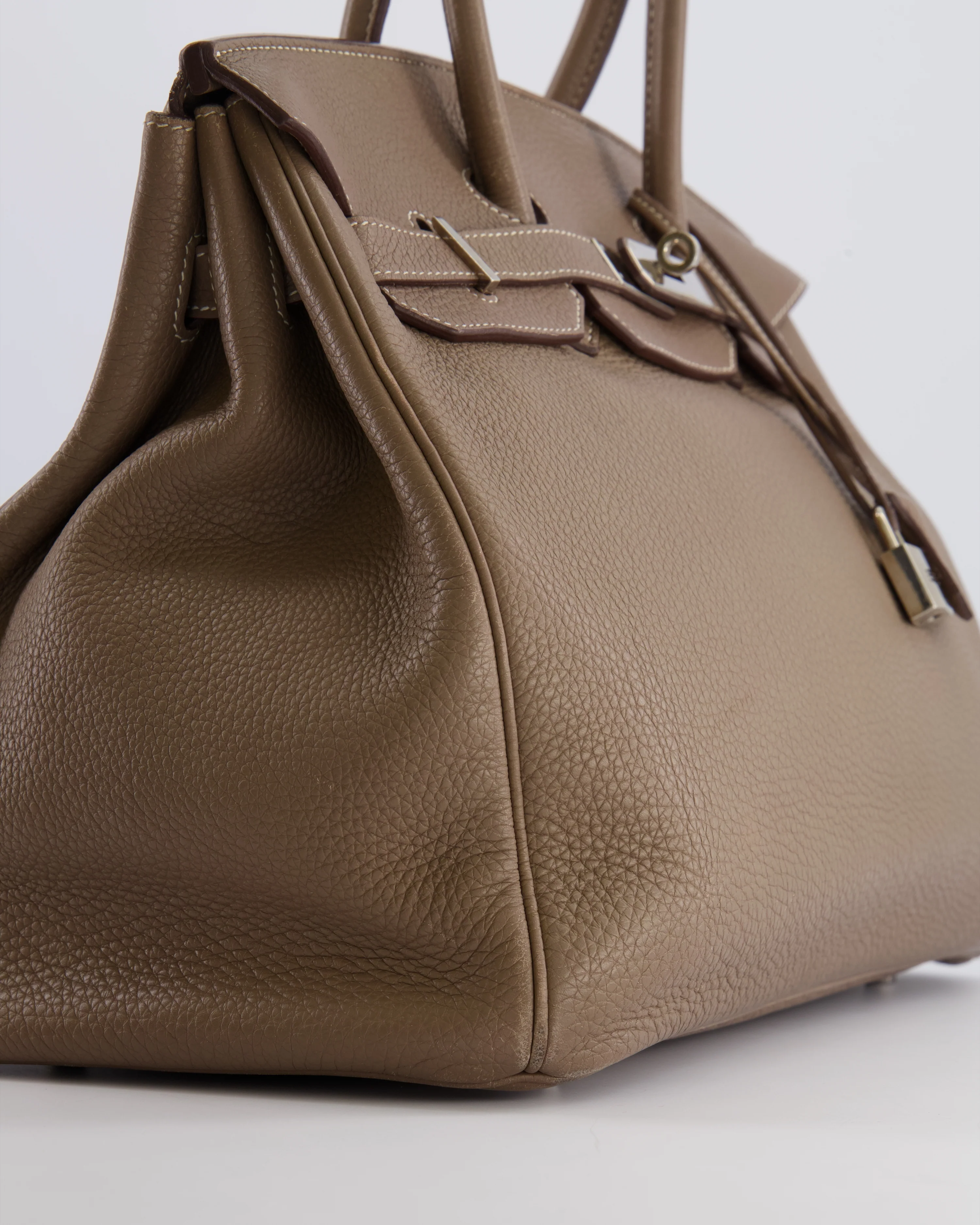 Hermès Birkin 35 Bag in Etoupe Togo Leather with Palladium Hardware - Image 12