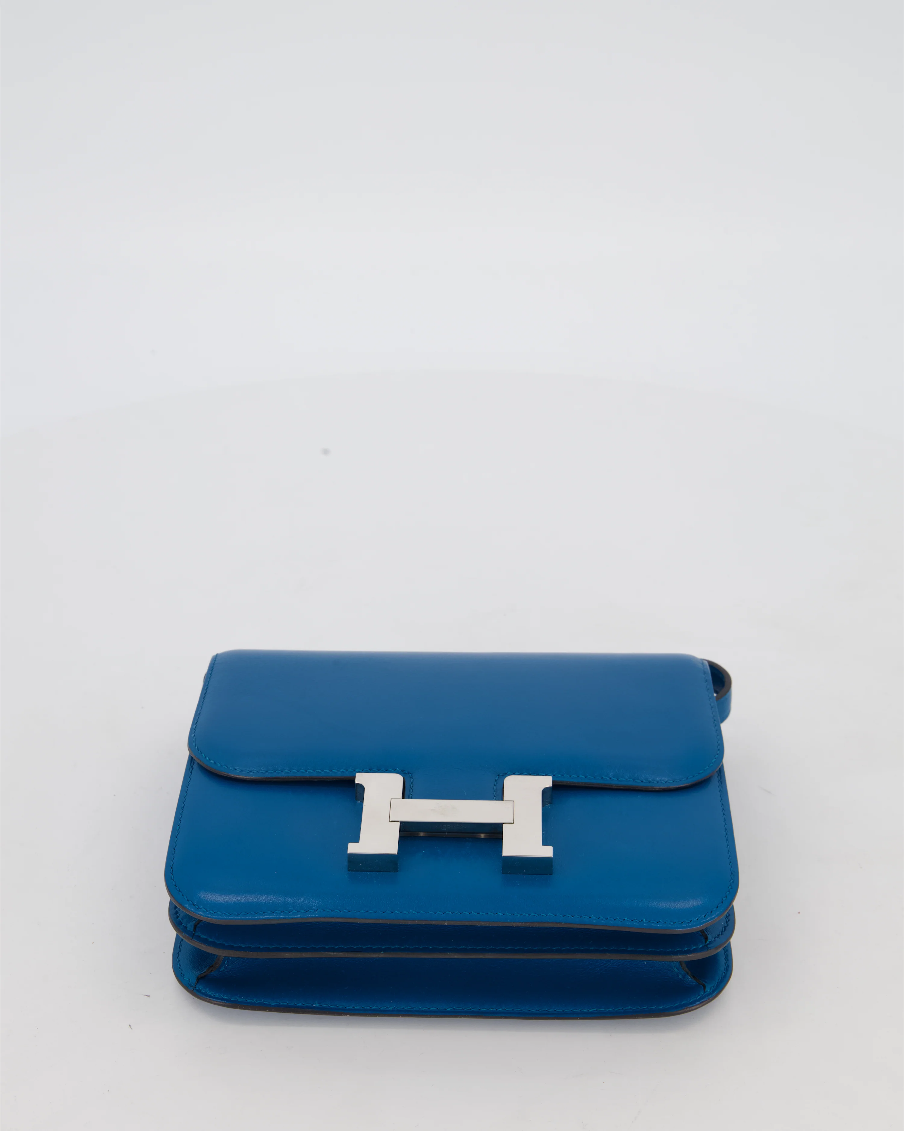 Hermès Mini Constance III 18 Bag in Bleu Izmir Tadelakt Leather with Palladium Hardware - Image 17