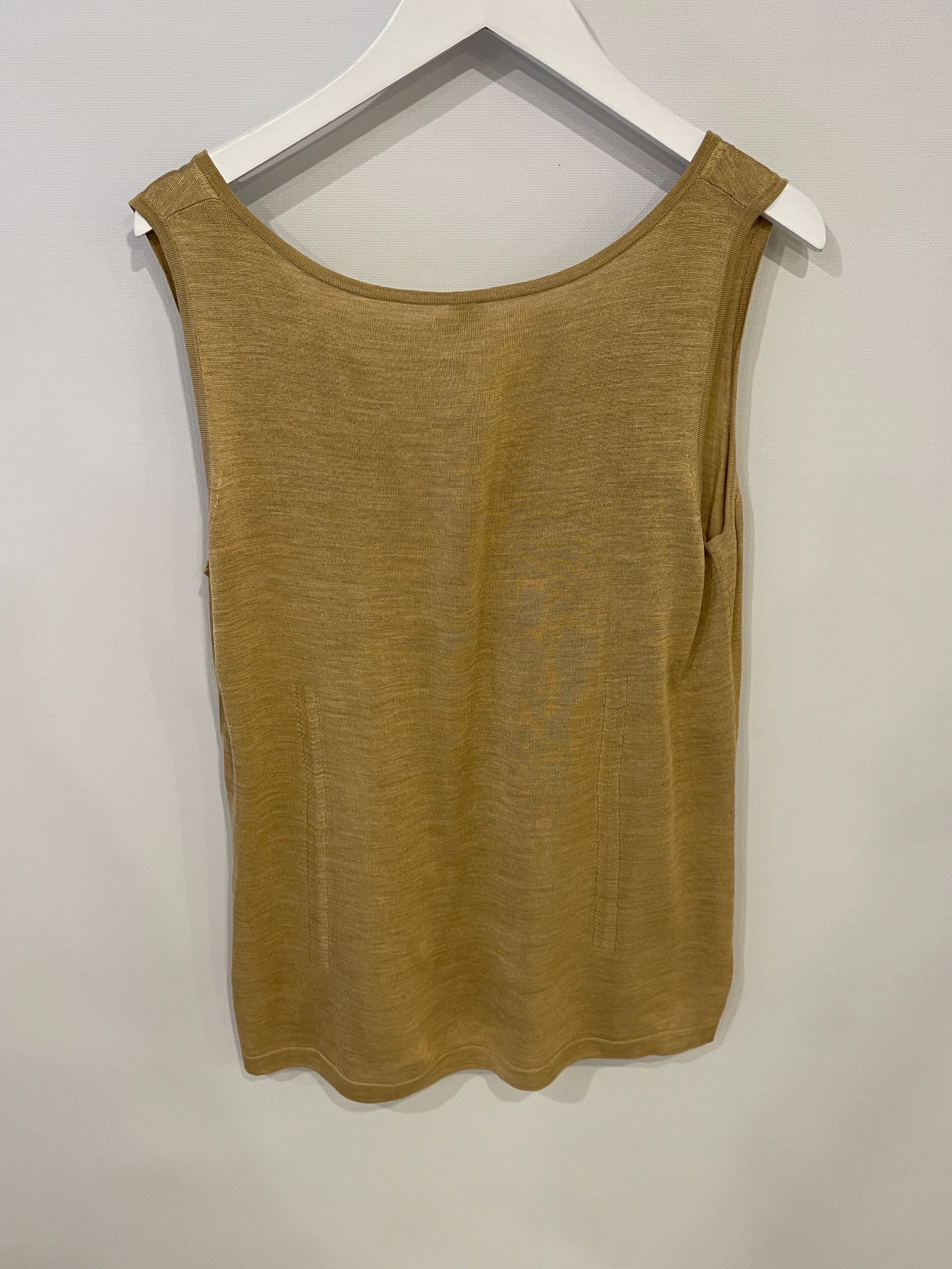 Hermès Camel Silk Tank Top Size FR 42 (UK 14) - Image 4