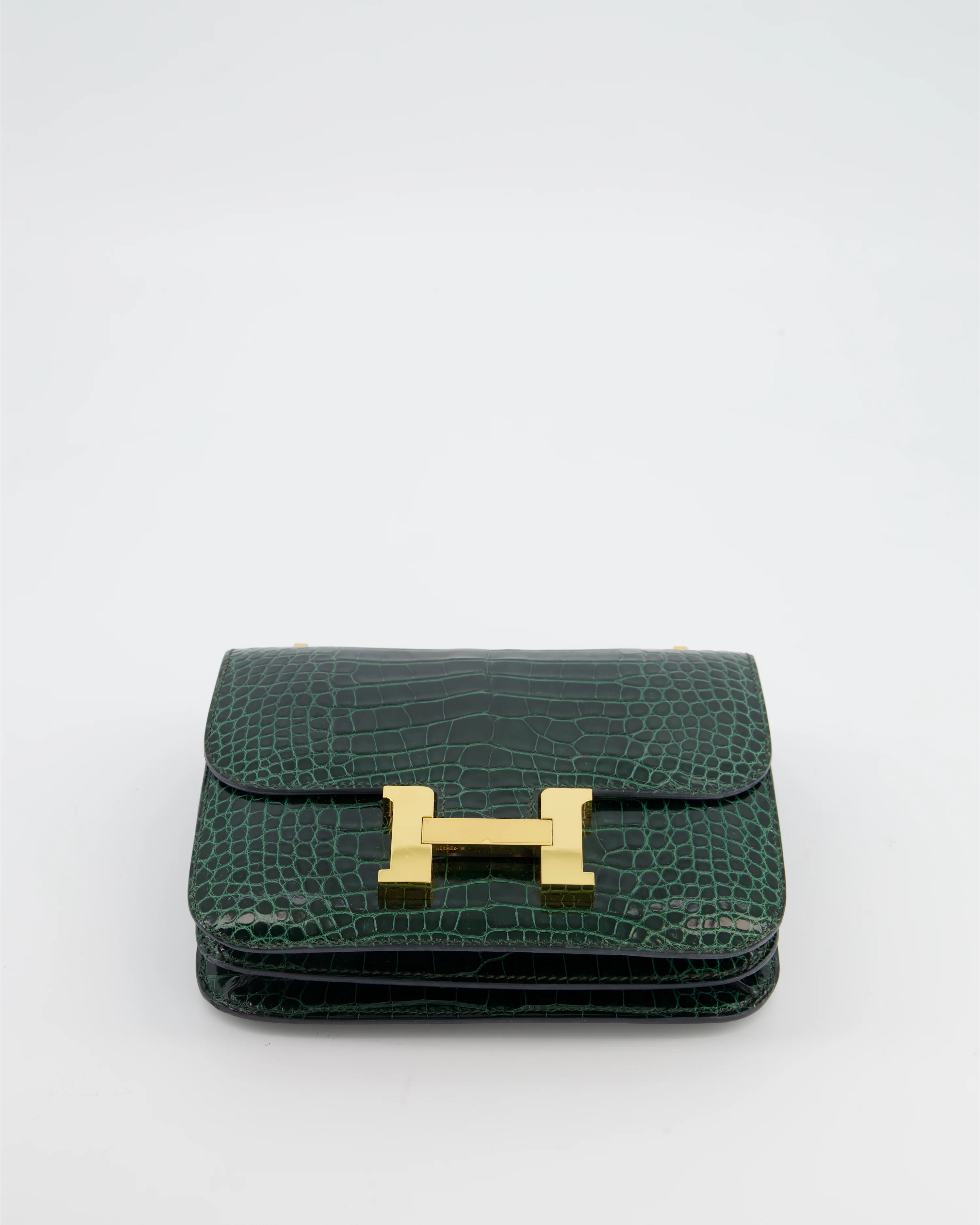 Hermès Constance III 18 Bag in Shiny Alligator Vert Fonce with Gold Hardware - Image 19