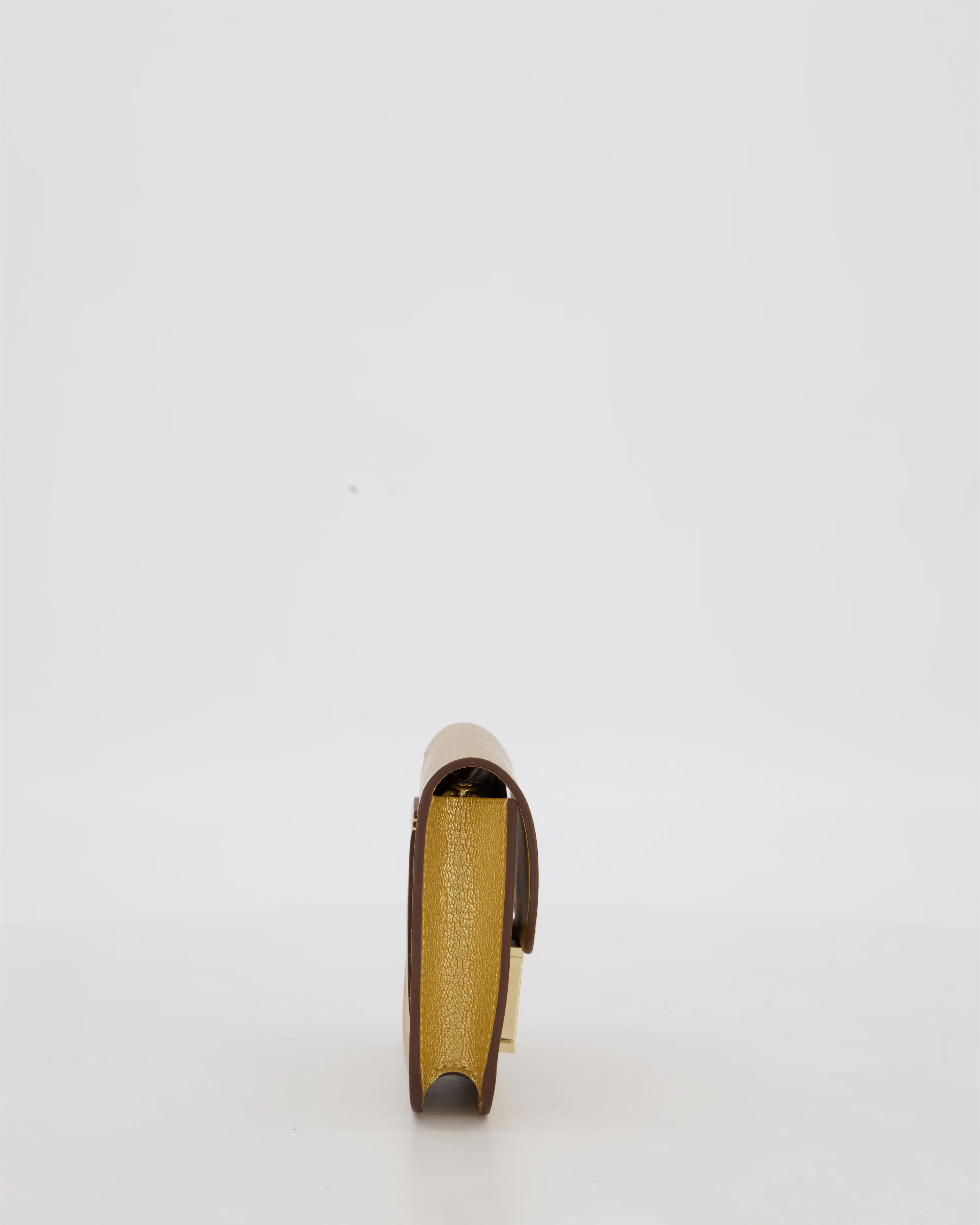 Hermès Constance Slim Belt Wallet Bag in Dore Chamkilight Chevre Leather with Permabrass Hardware - Image 3