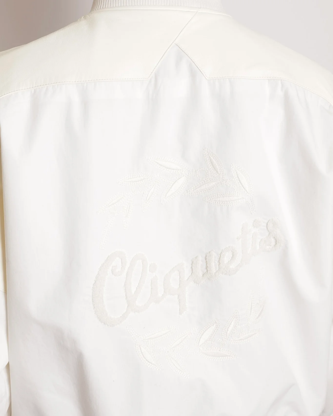 Hermès Spring 2022 Runway Cream Cliquetis Bomber Jacket with Leather and Logo Details Size FR 38 (UK 10) - Image 5