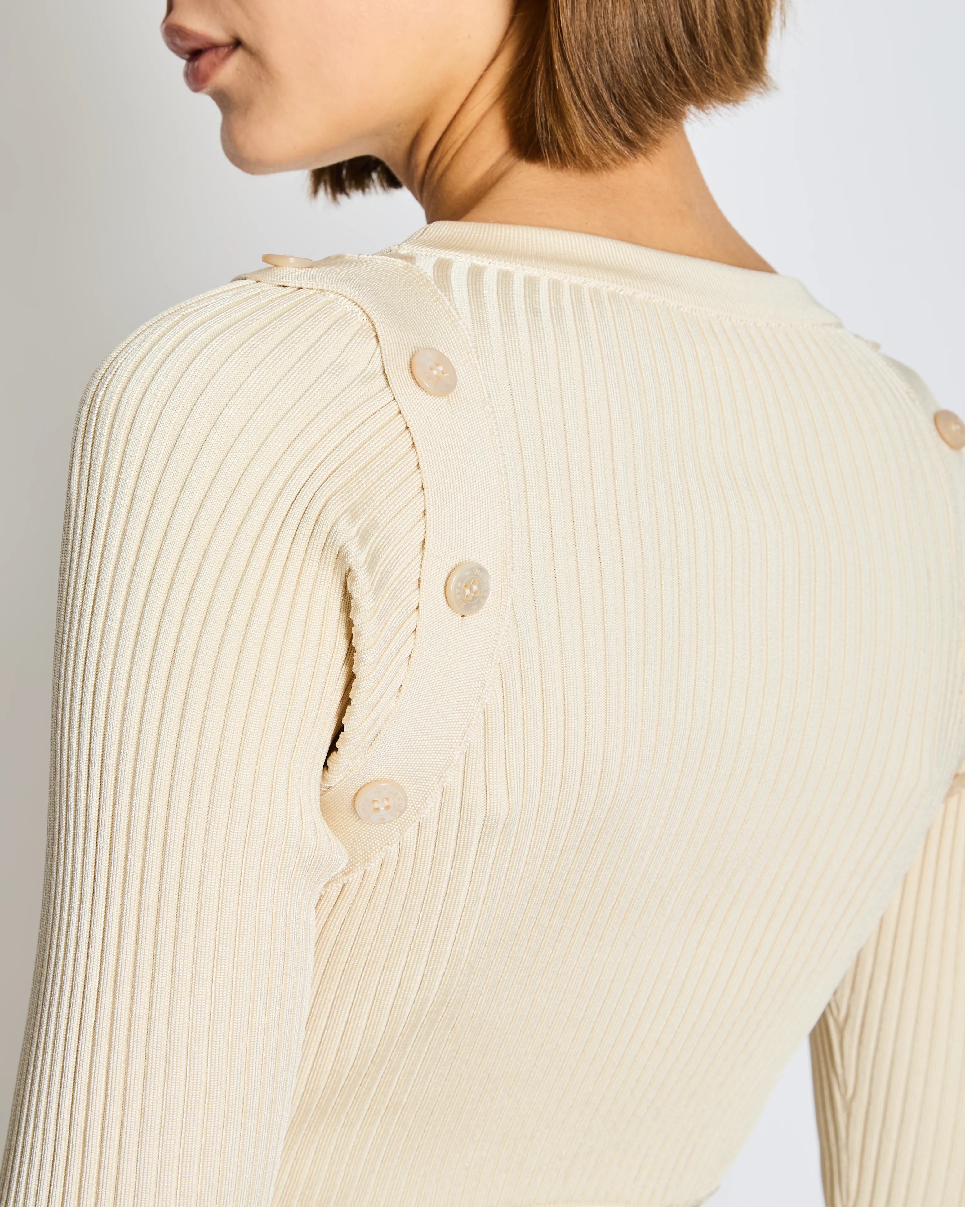 Hermès Cream Ribbed Knit Dress with Button Details Size FR 36 (UK 8) - Image 5