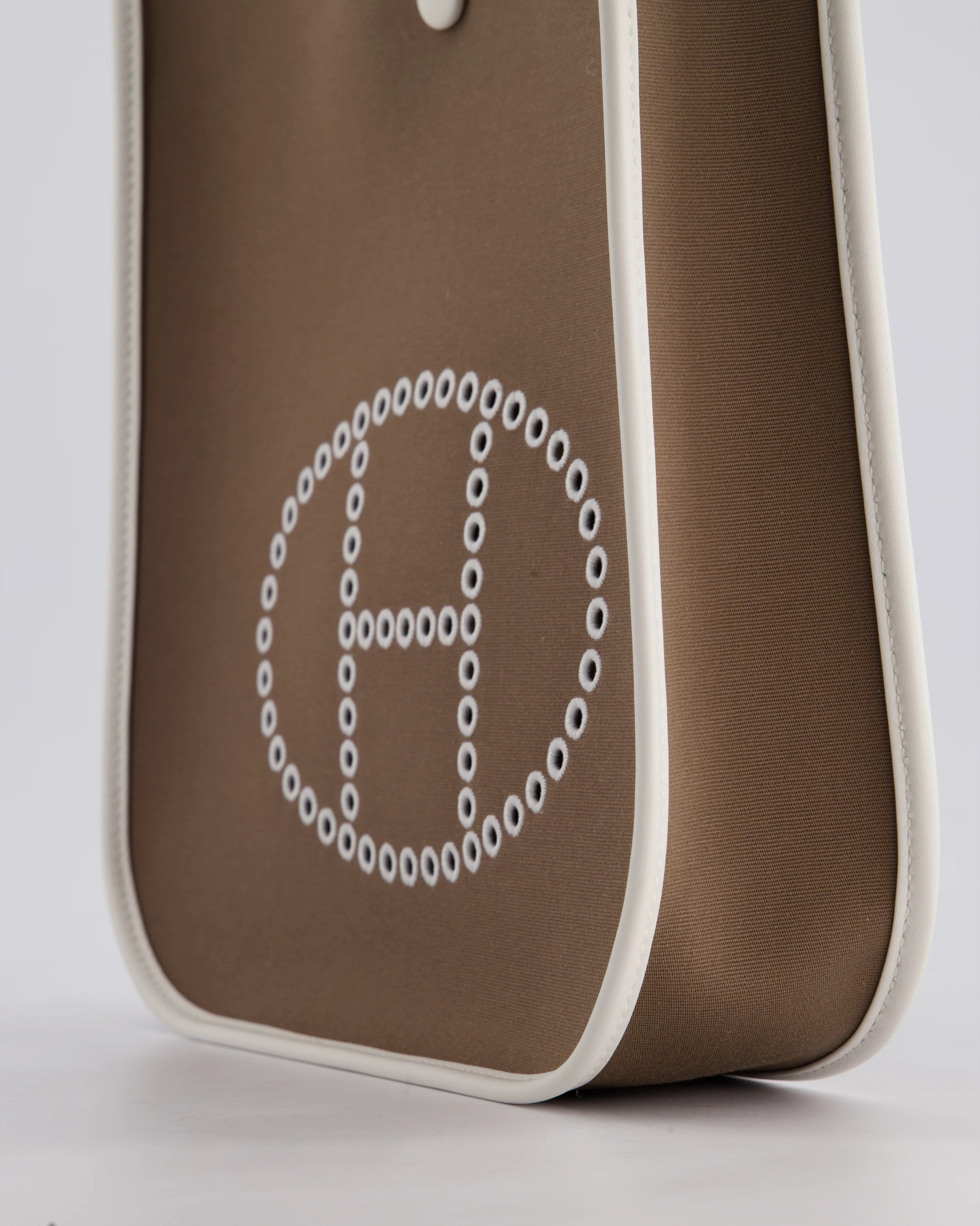 Hermes Evelyne 29 in Neo Etoupe Canvas and White with Palladium Hardware - Image 12