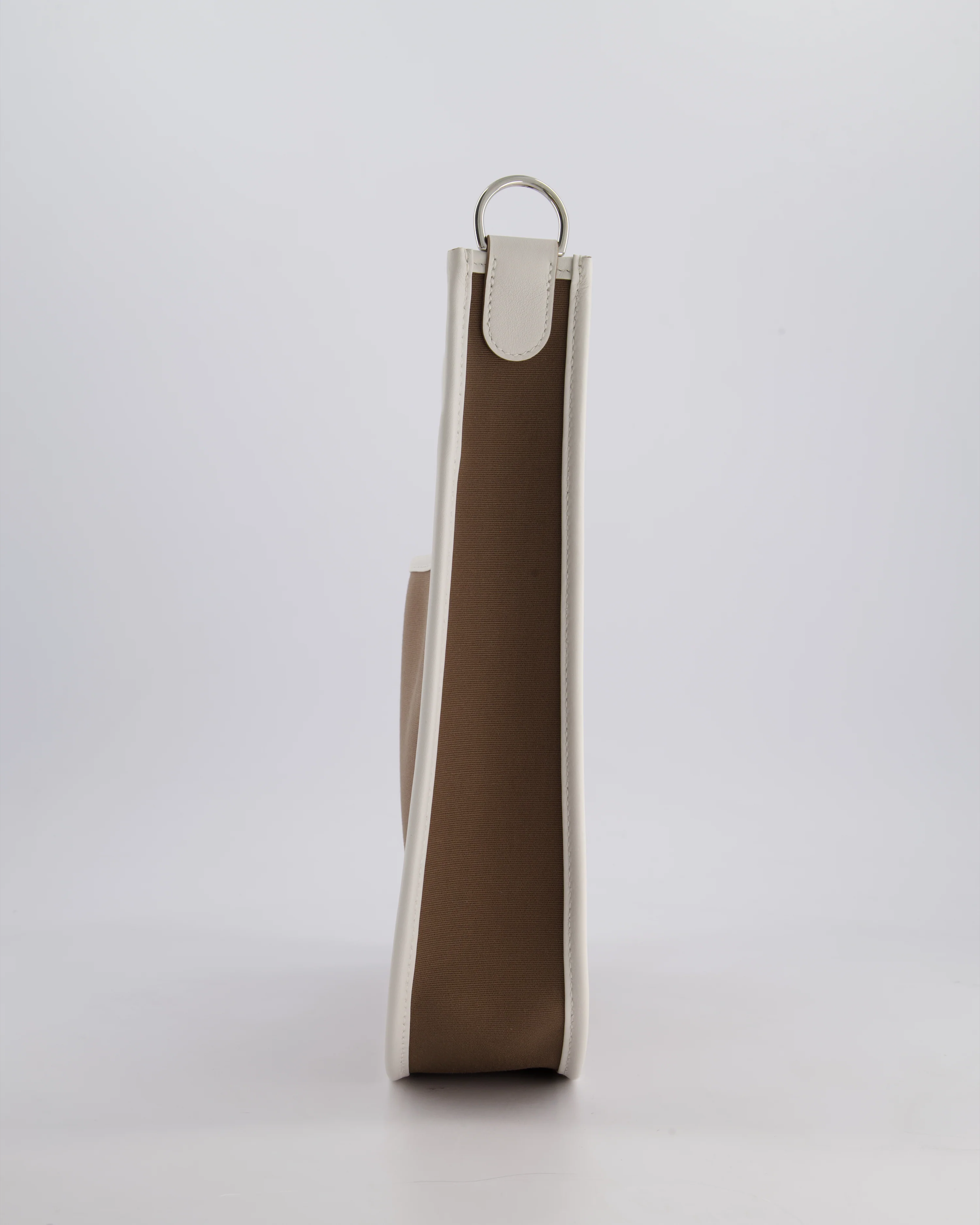 Hermes Evelyne 29 in Neo Etoupe Canvas and White with Palladium Hardware - Image 5
