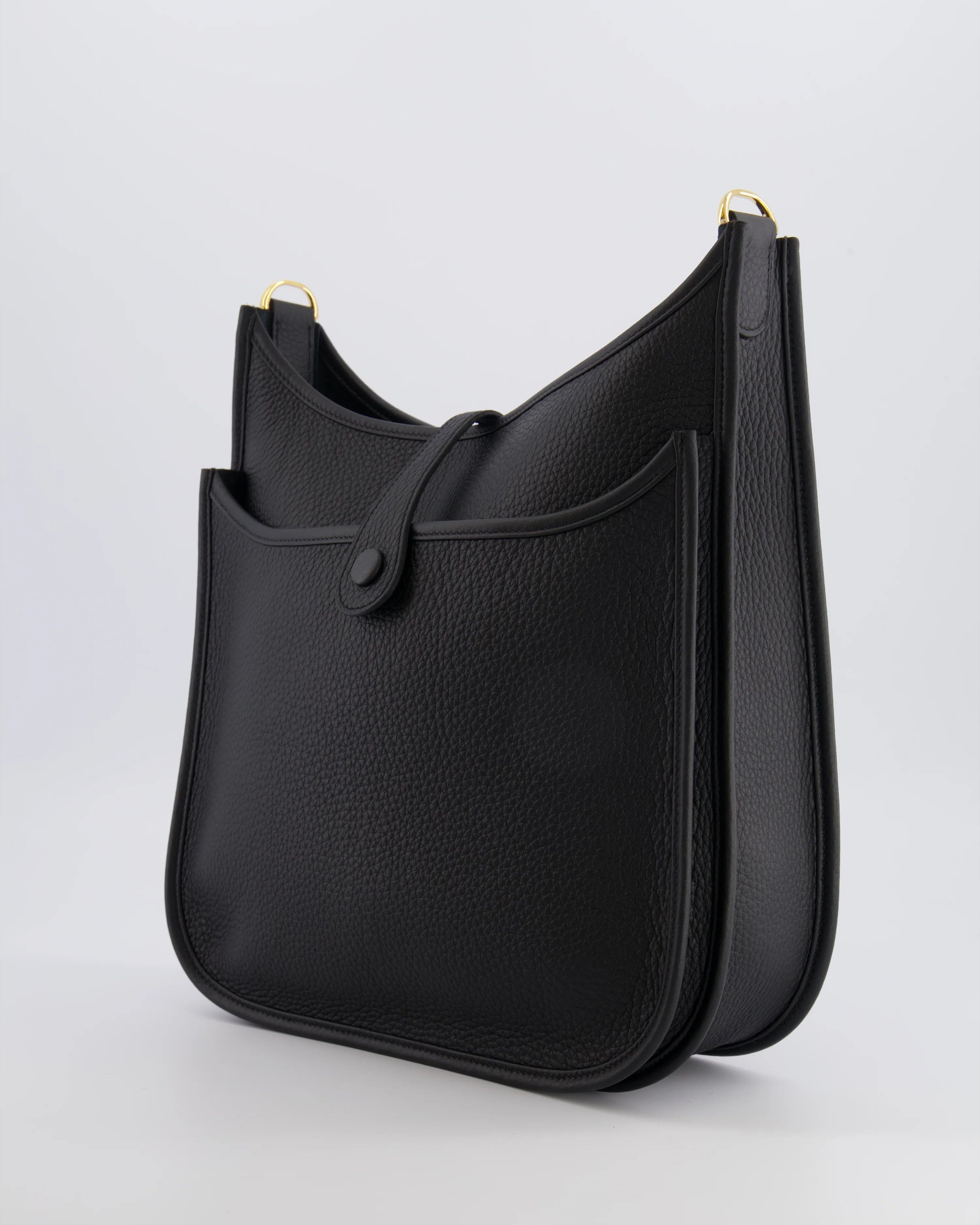 Hermès Evelyne III 29 Bag in Black Taurillon Clemence Leather with Gold Hardware - Image 10
