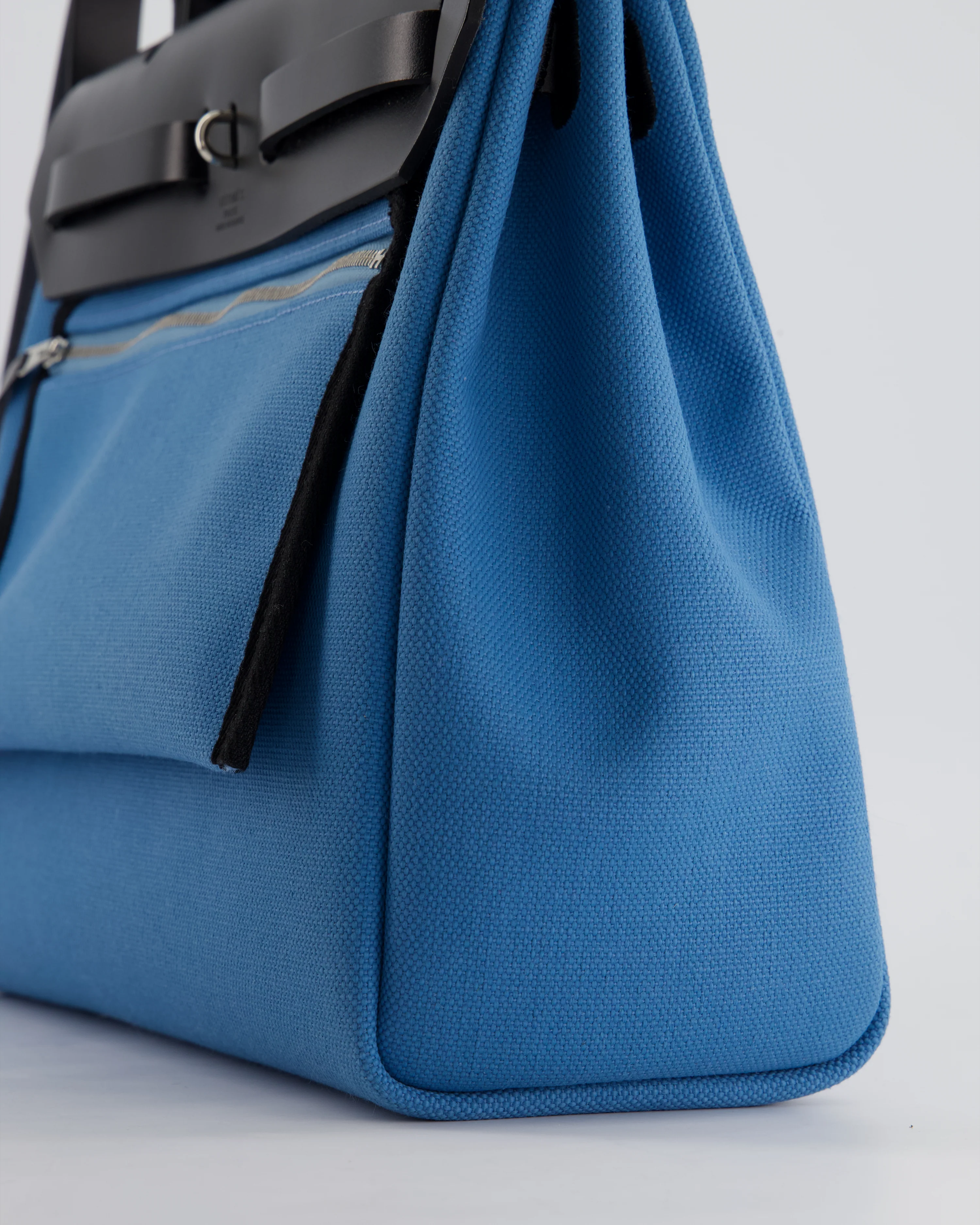 Hermès Herbag 31 Bag in Blue Jean Canvas and Noir Vache Hunter Leather with Palladium Hardware - Image 14