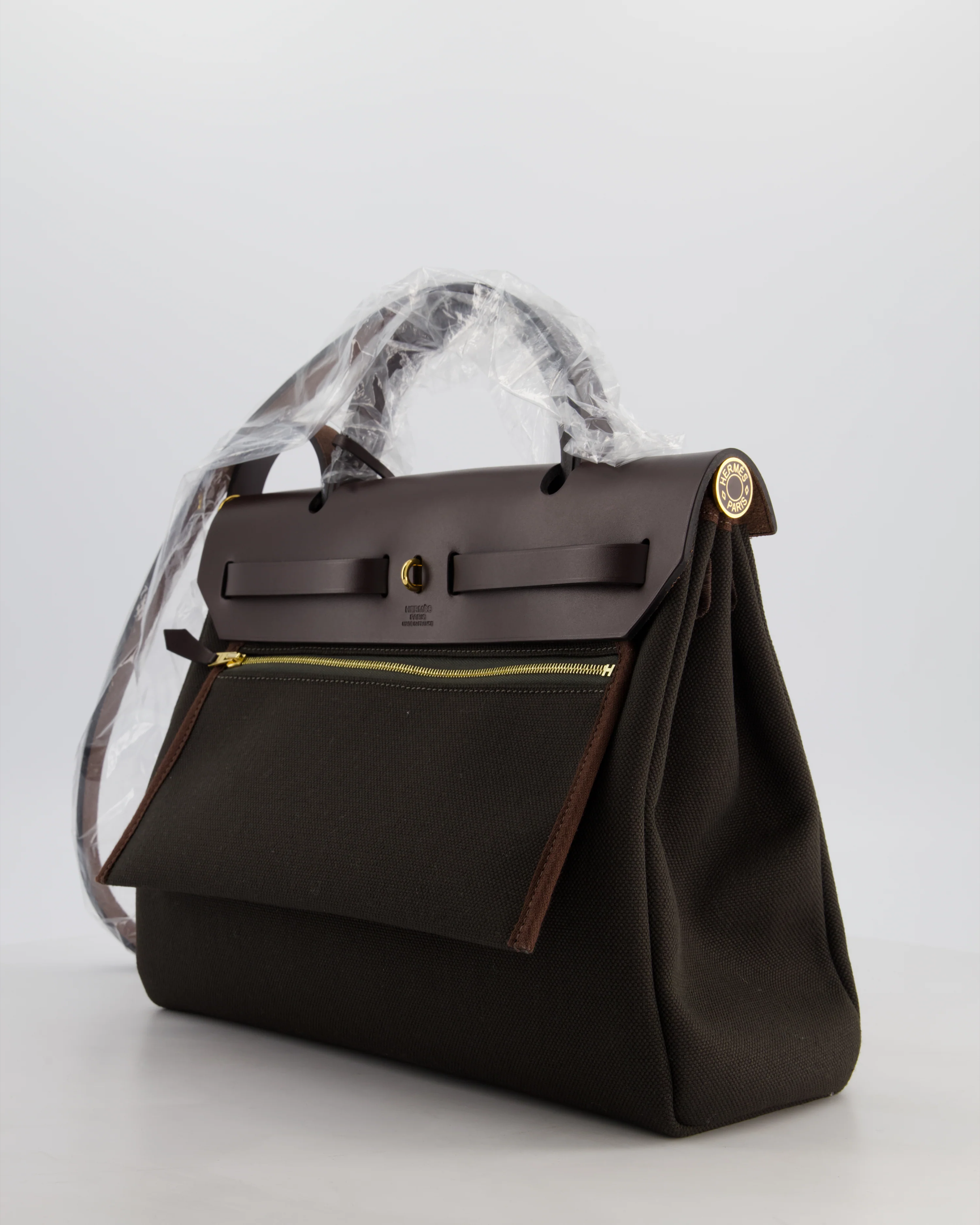 Hermès Herbag 31 Zip Bag in Dark Bronze in Toile Officier Canvas, and Ebene Vache Hunter Leather with Gold Hardware - Image 5