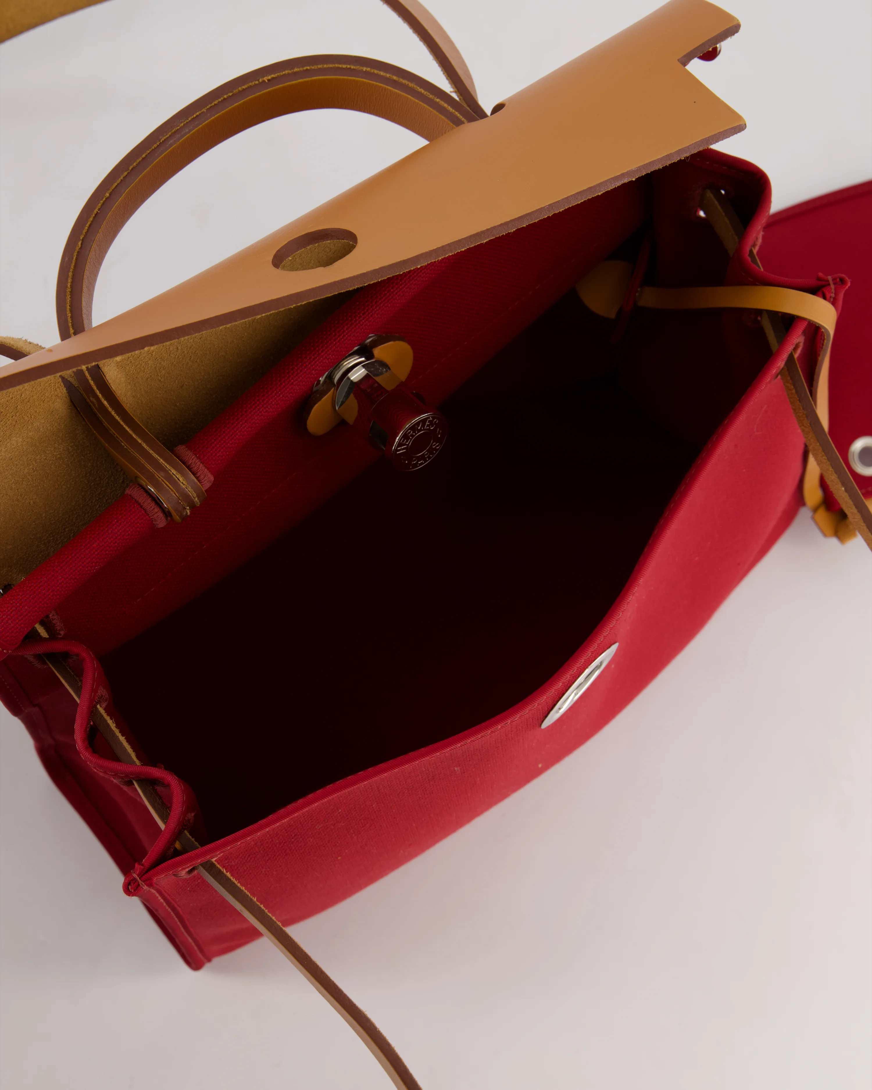 Hermès Herbag Zip 31 Retourne Bag in Naturel Vache Hunter Leather & Rouge Casaque Toile Canvas Canvas with Palladium Hardware - Image 19