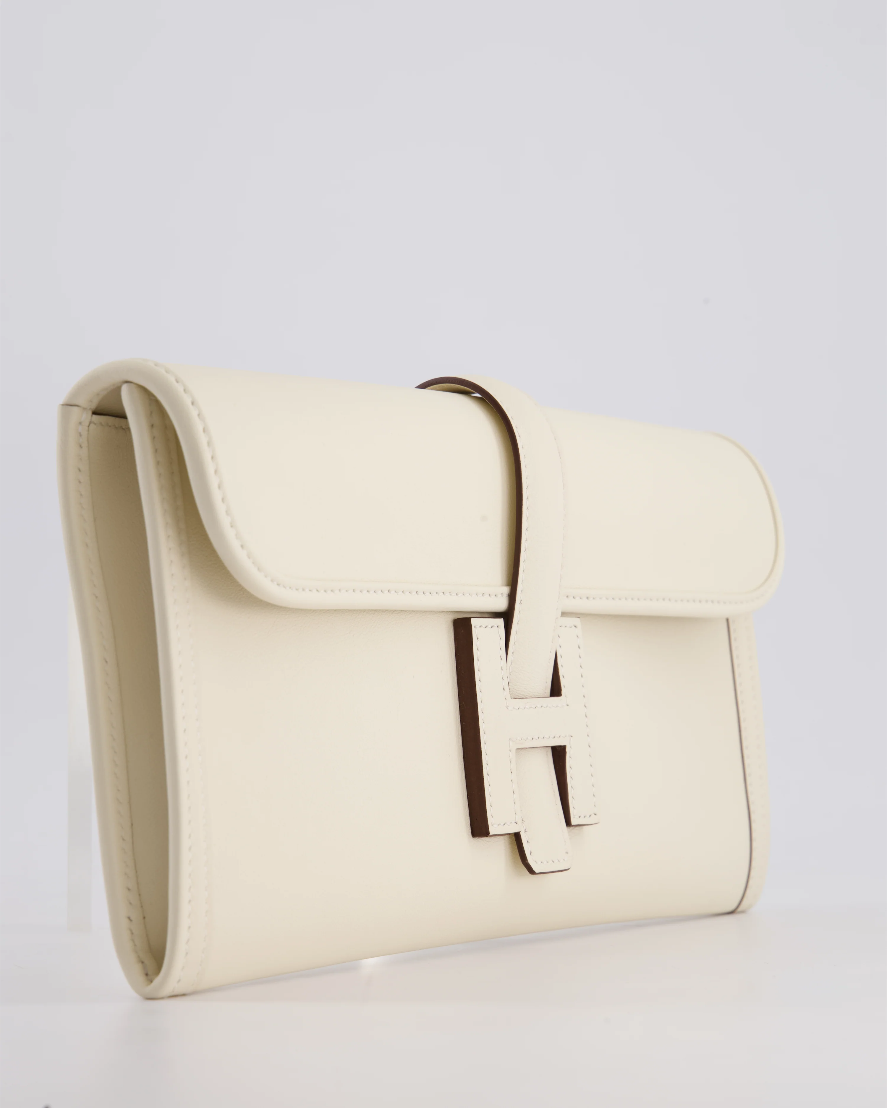 Hermès Jige Elan 29cm Clutch Bag in Nata Evercolour Leather - Image 11