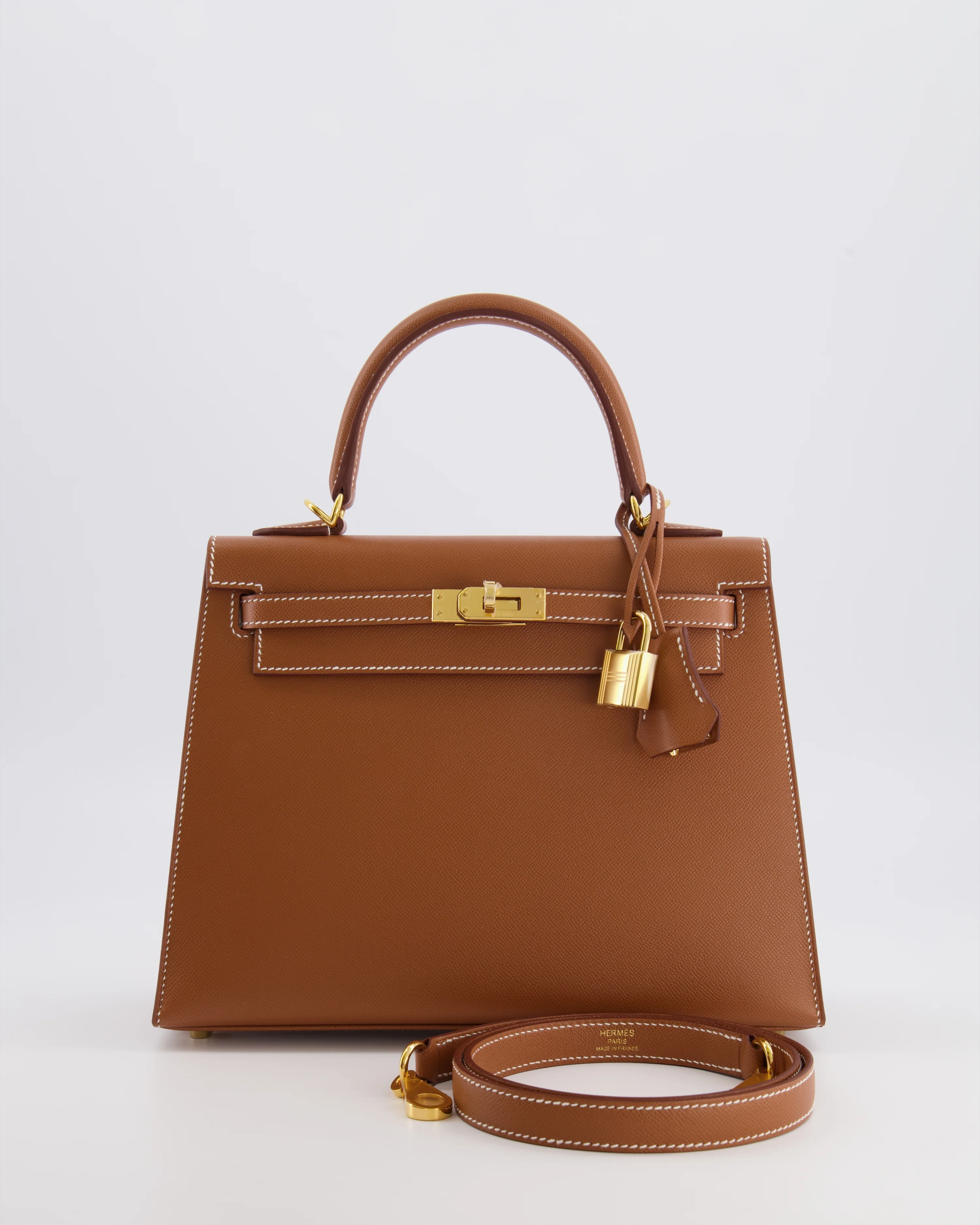 Hermès Kelly 25 II Sellier Bag in Gold Veau Madame Leather with Gold Hardware