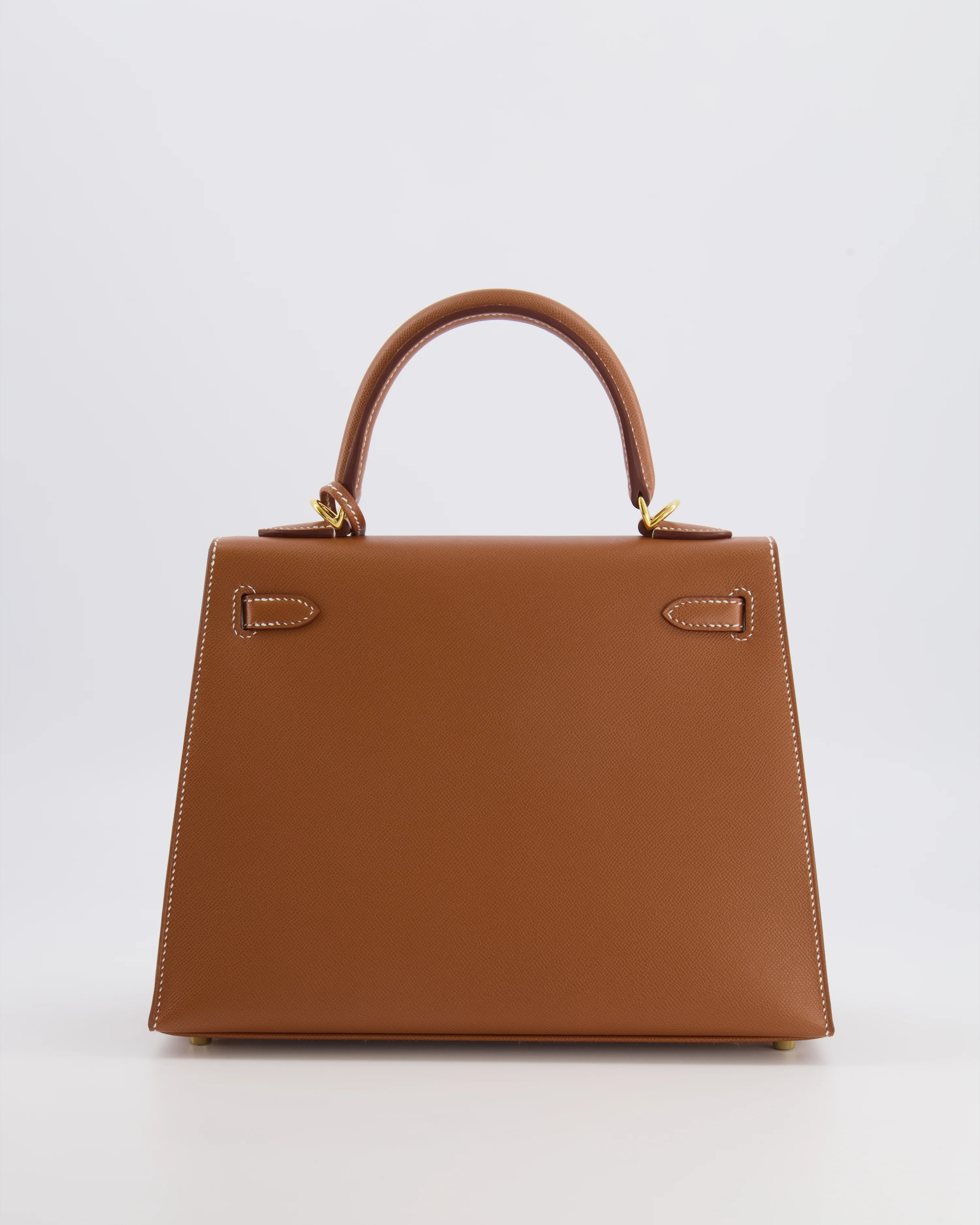 Hermès Kelly 25 II Sellier Bag in Gold Veau Madame Leather with Gold Hardware - Image 10