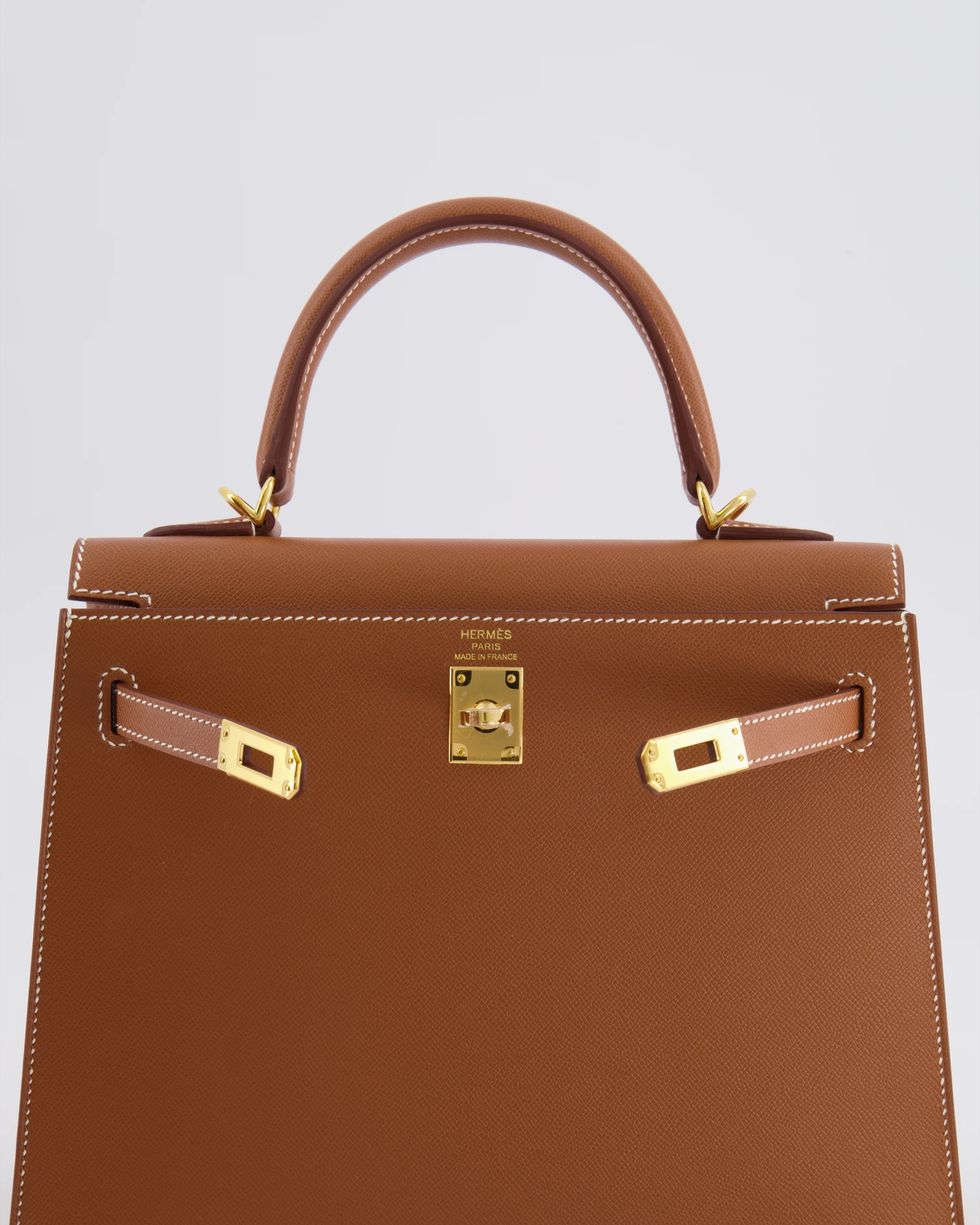 Hermès Kelly 25 II Sellier Bag in Gold Veau Madame Leather with Gold Hardware - Image 12