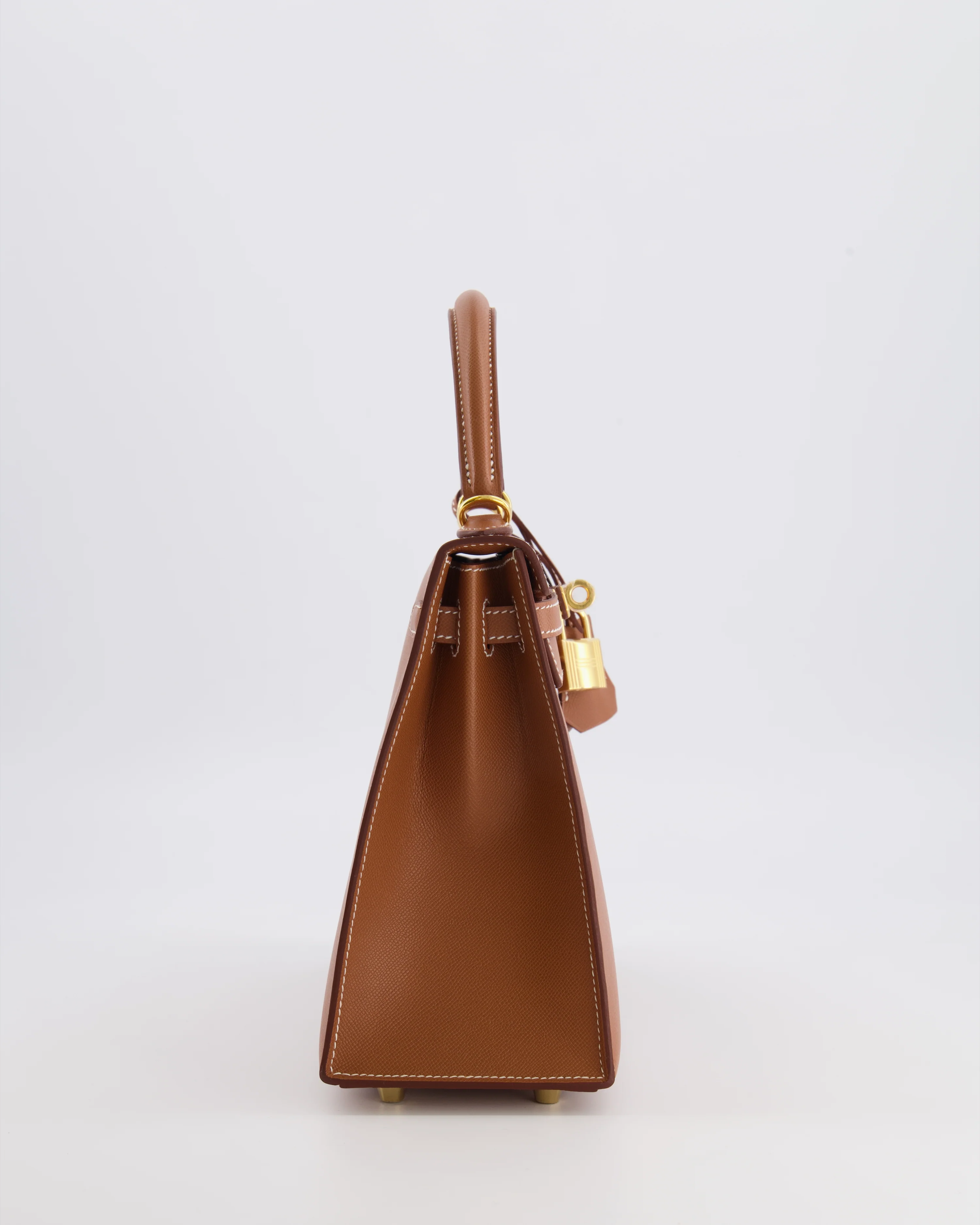 Hermès Kelly 25 II Sellier Bag in Gold Veau Madame Leather with Gold Hardware - Image 6