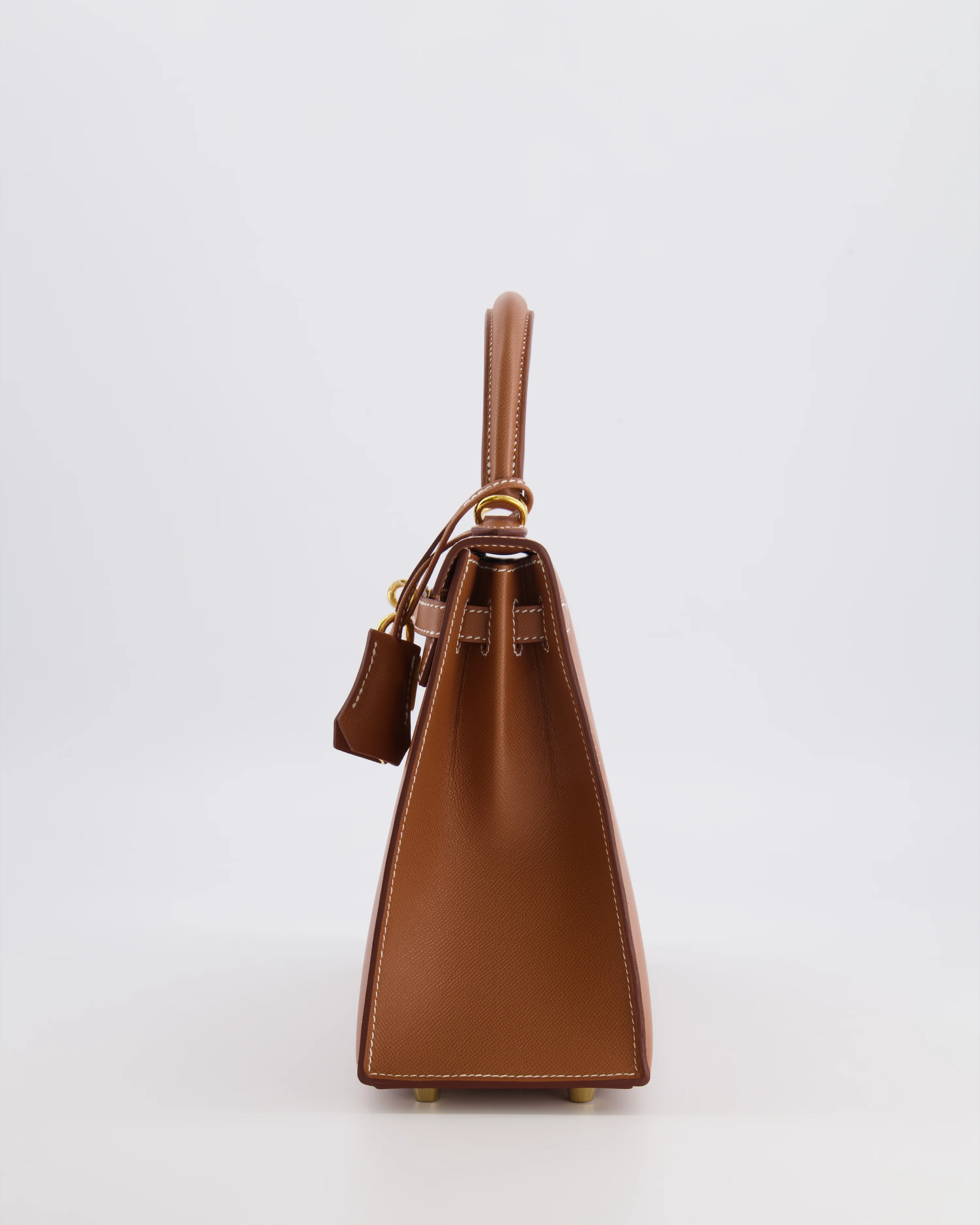 Hermès Kelly 25 II Sellier Bag in Gold Veau Madame Leather with Gold Hardware - Image 7