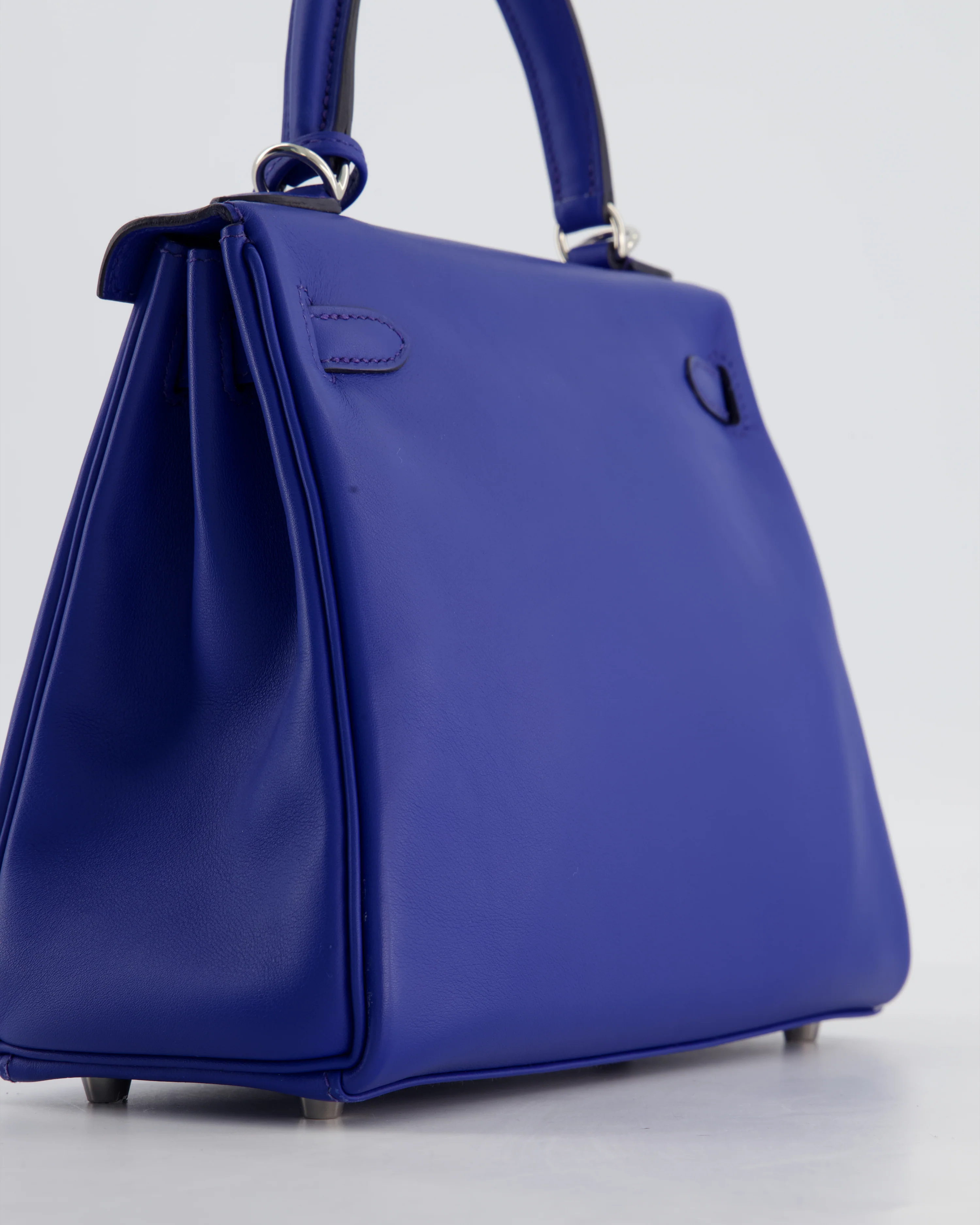 Hermès Kelly 25 Retourne Bag in Bleu France Swift Leather Bleu with Palladium Hardware - Image 14