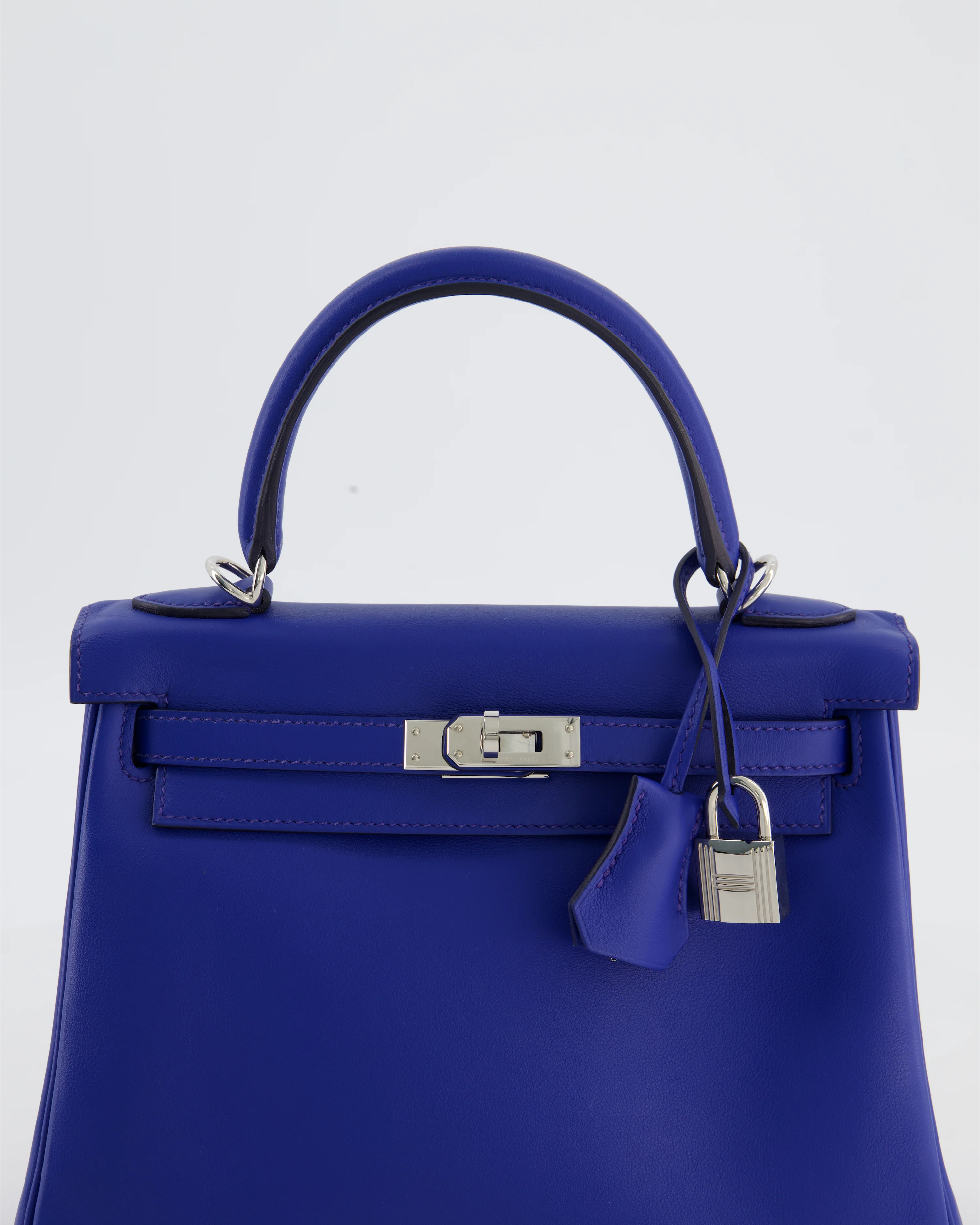 Hermès Kelly 25 Retourne Bag in Bleu France Swift Leather Bleu with Palladium Hardware - Image 15