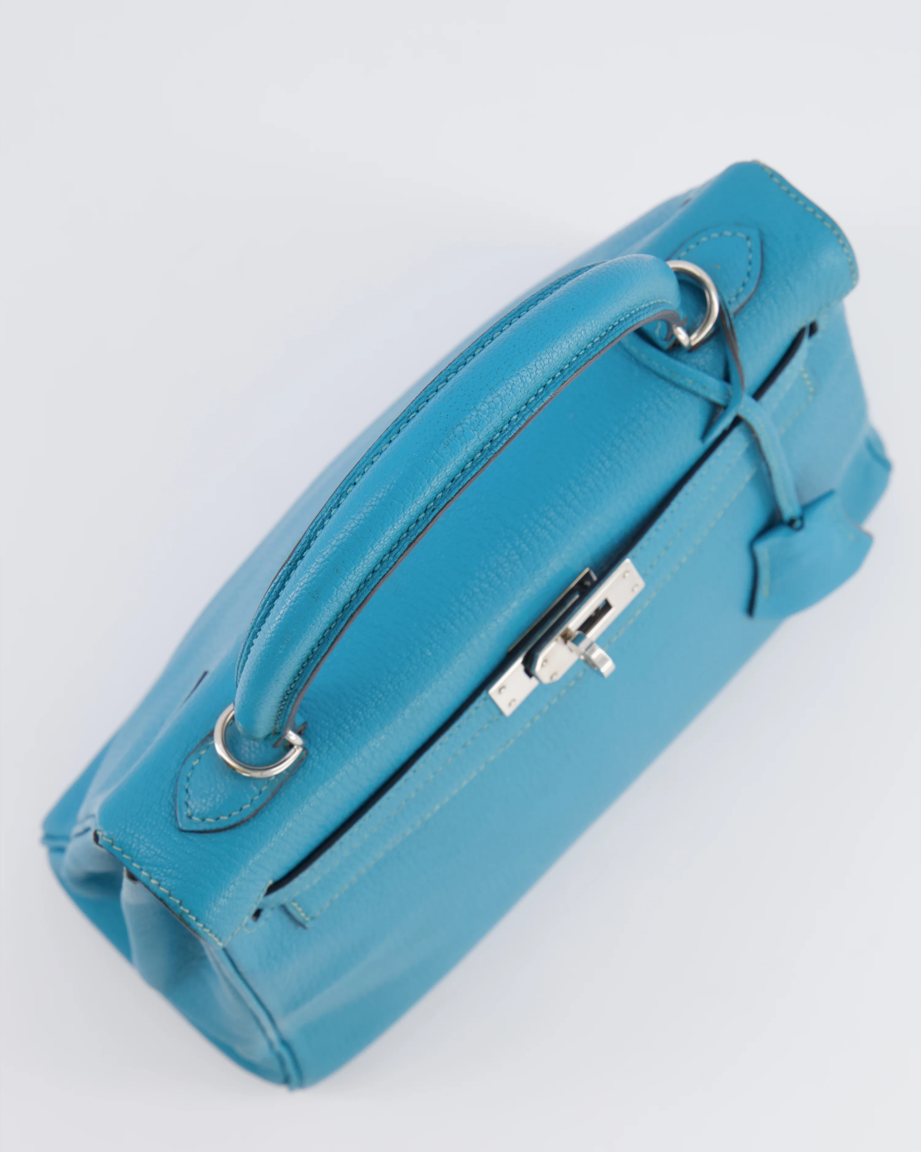 Hermès Kelly 25 Retourne Bag in Bleu Paon Evercolor Leather with Palladium Hardware - Image 20