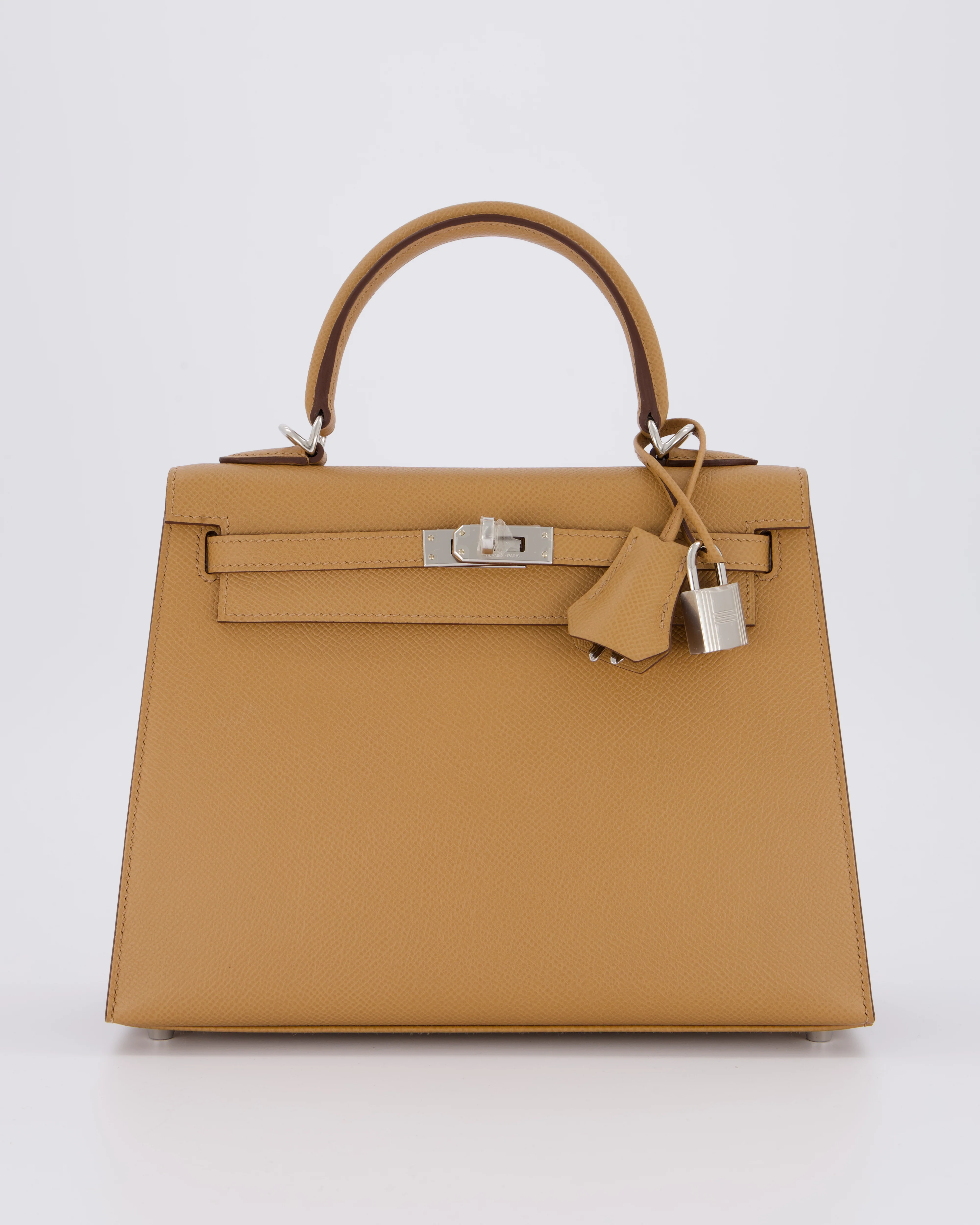 Hermès Kelly 25 Sellier Bag in Biscuit Epsom Leather with Palladium Hardware - Image 2