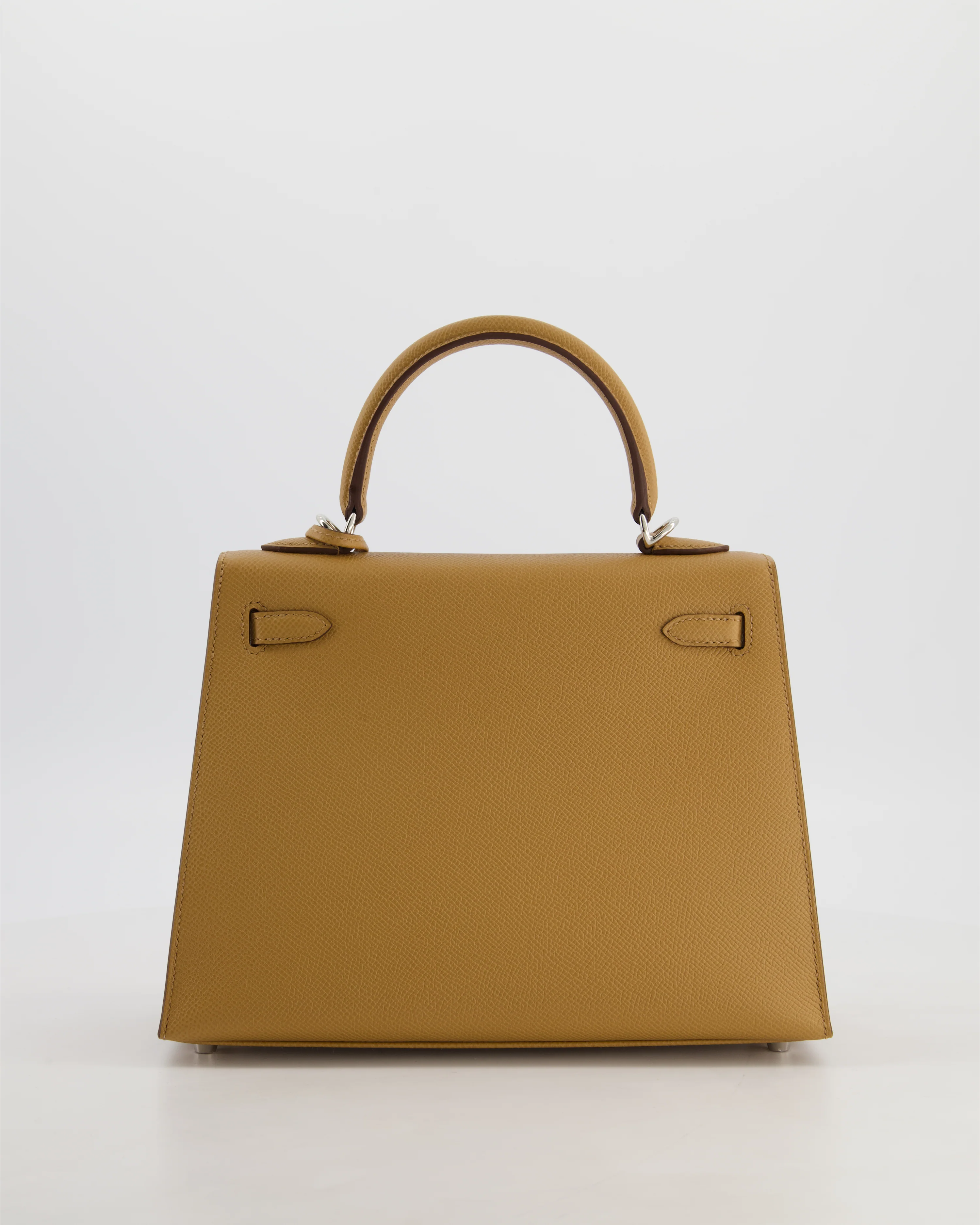 Hermès Kelly 25 Sellier Bag in Biscuit Epsom Leather with Palladium Hardware - Image 7