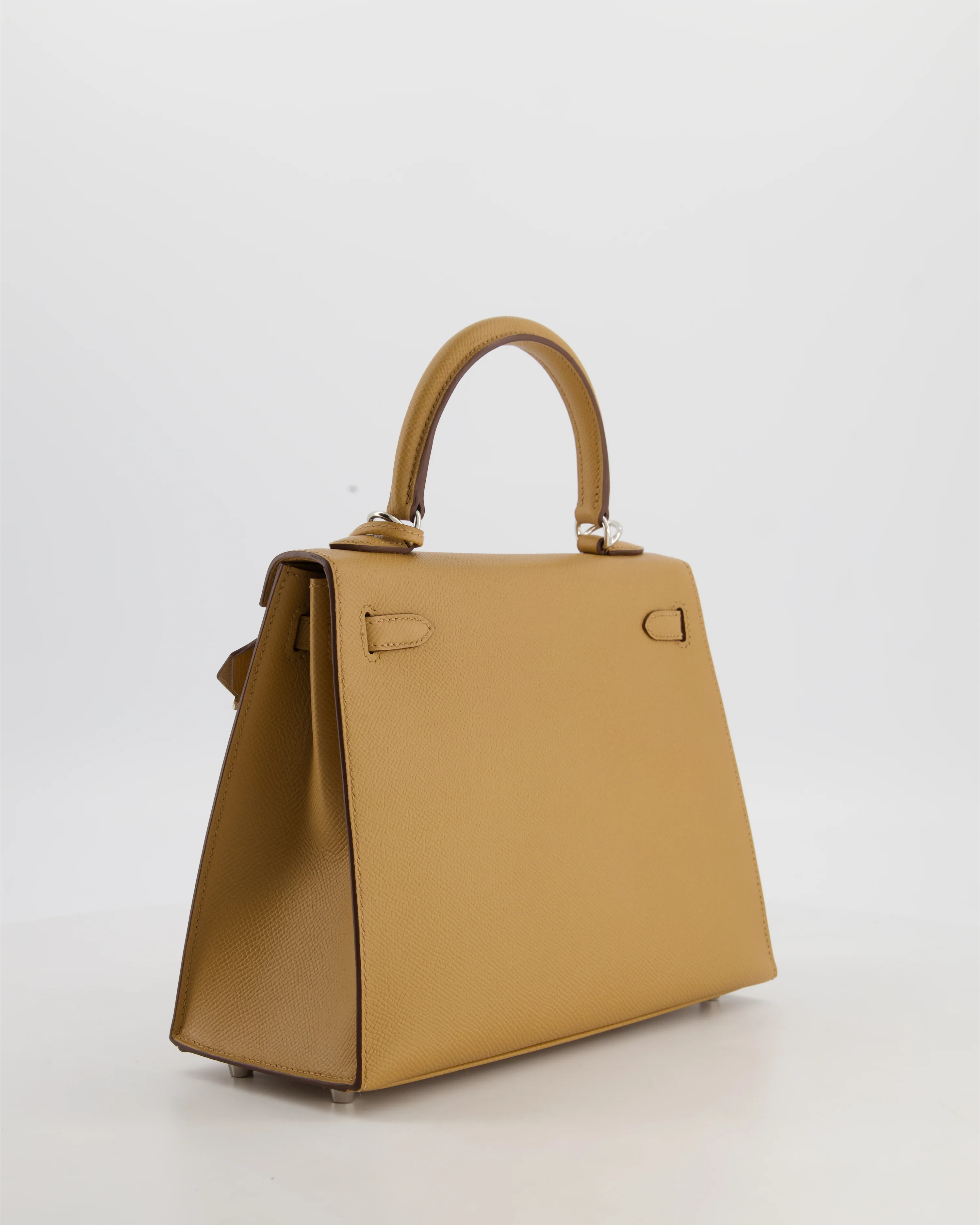 Hermès Kelly 25 Sellier Bag in Biscuit Epsom Leather with Palladium Hardware - Image 8