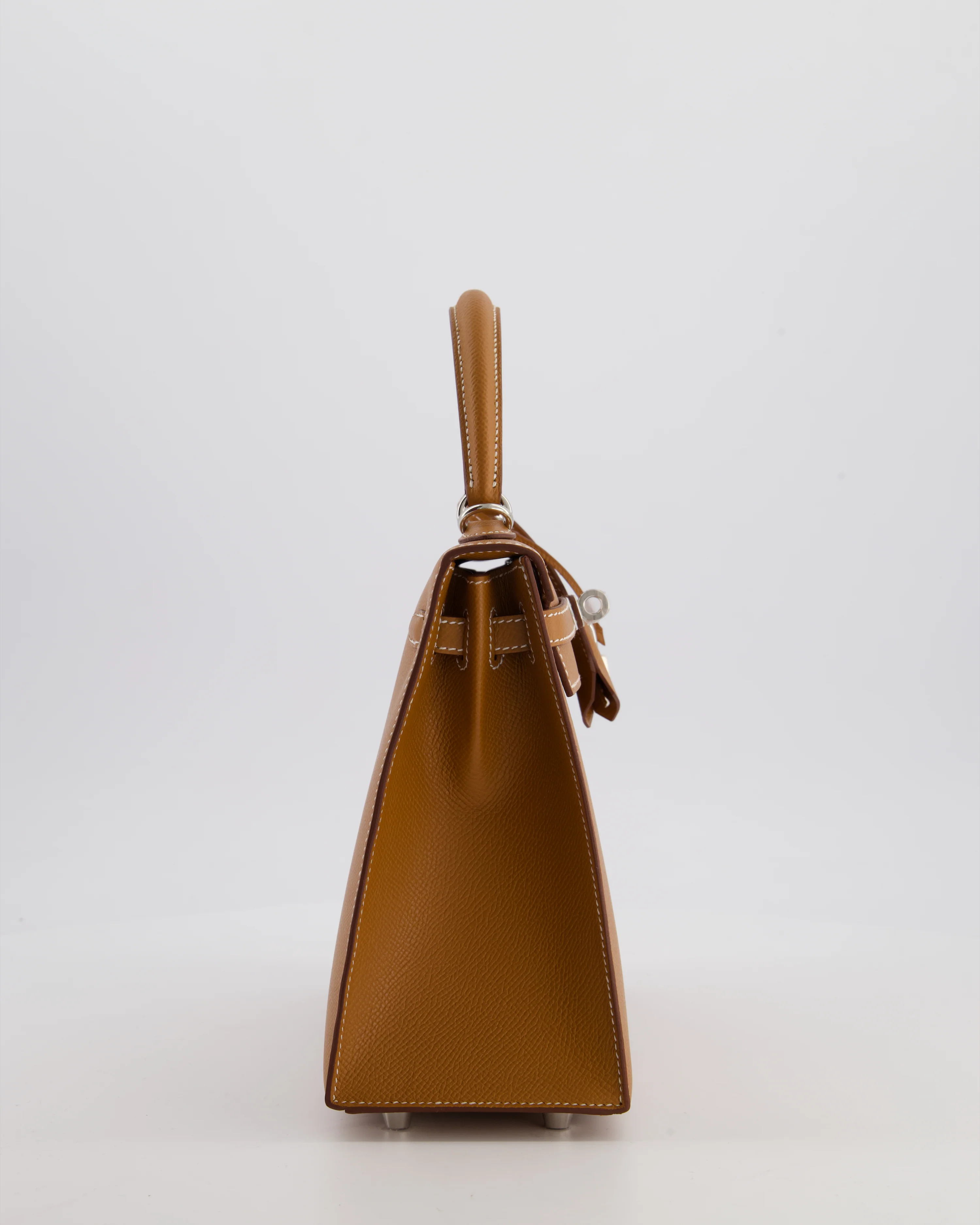 Hermès Kelly 25 Sellier Bag in Gold Epsom Leather with Palladium Hardware - Image 5