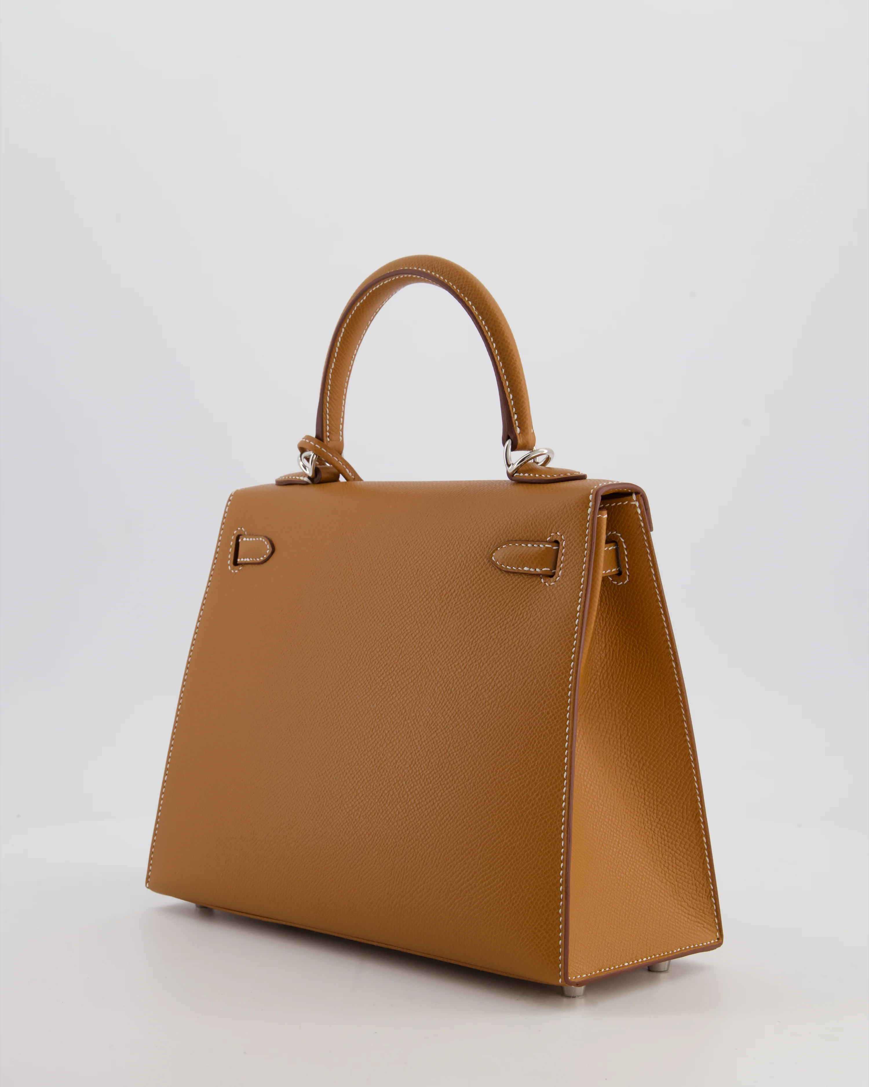 Hermès Kelly 25 Sellier Bag in Gold Epsom Leather with Palladium Hardware - Image 6