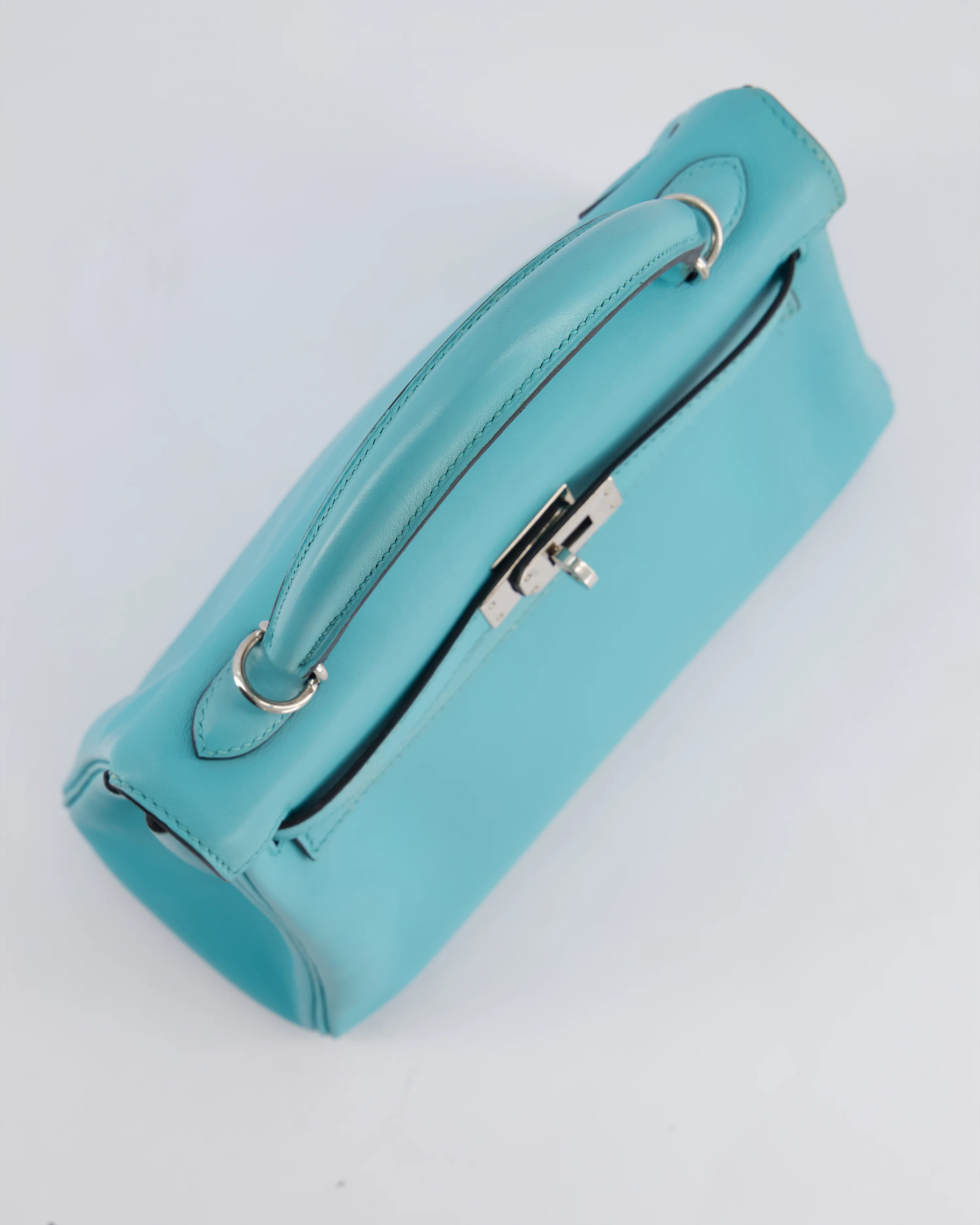 Hermès Kelly 25 Retourne Bag in Bleu Atoll Swift Leather with Palladium Hardware - Image 17