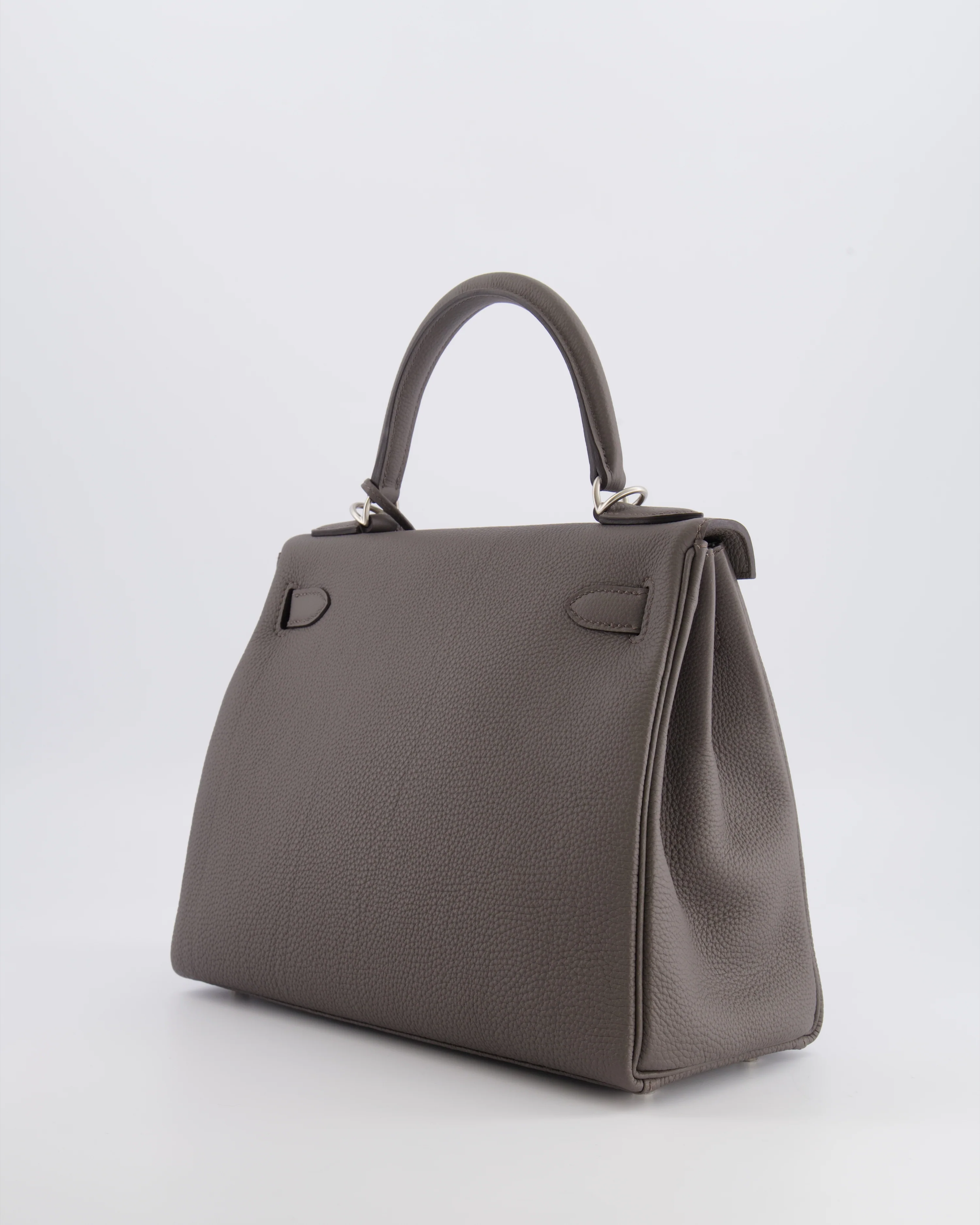 Hermès Kelly 28 Retourne HSS Bag in Gris Etain Togo Leather with Gris Perle Interior and Brushed Palladium Hardware - Image 8