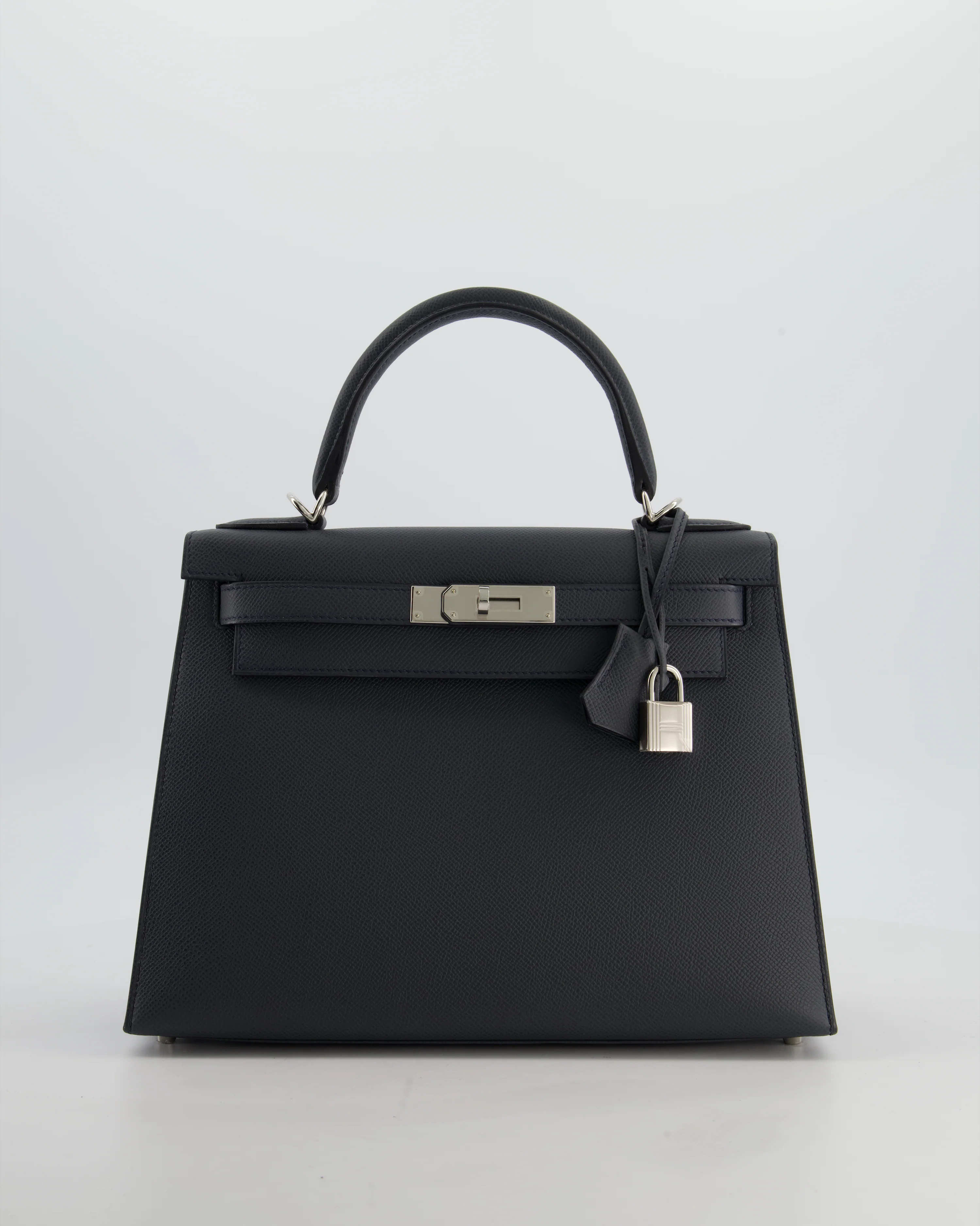 Hermès Kelly 28 Sellier Bag in Gris Misty Epsom Leather with Palladium Hardware - Image 2