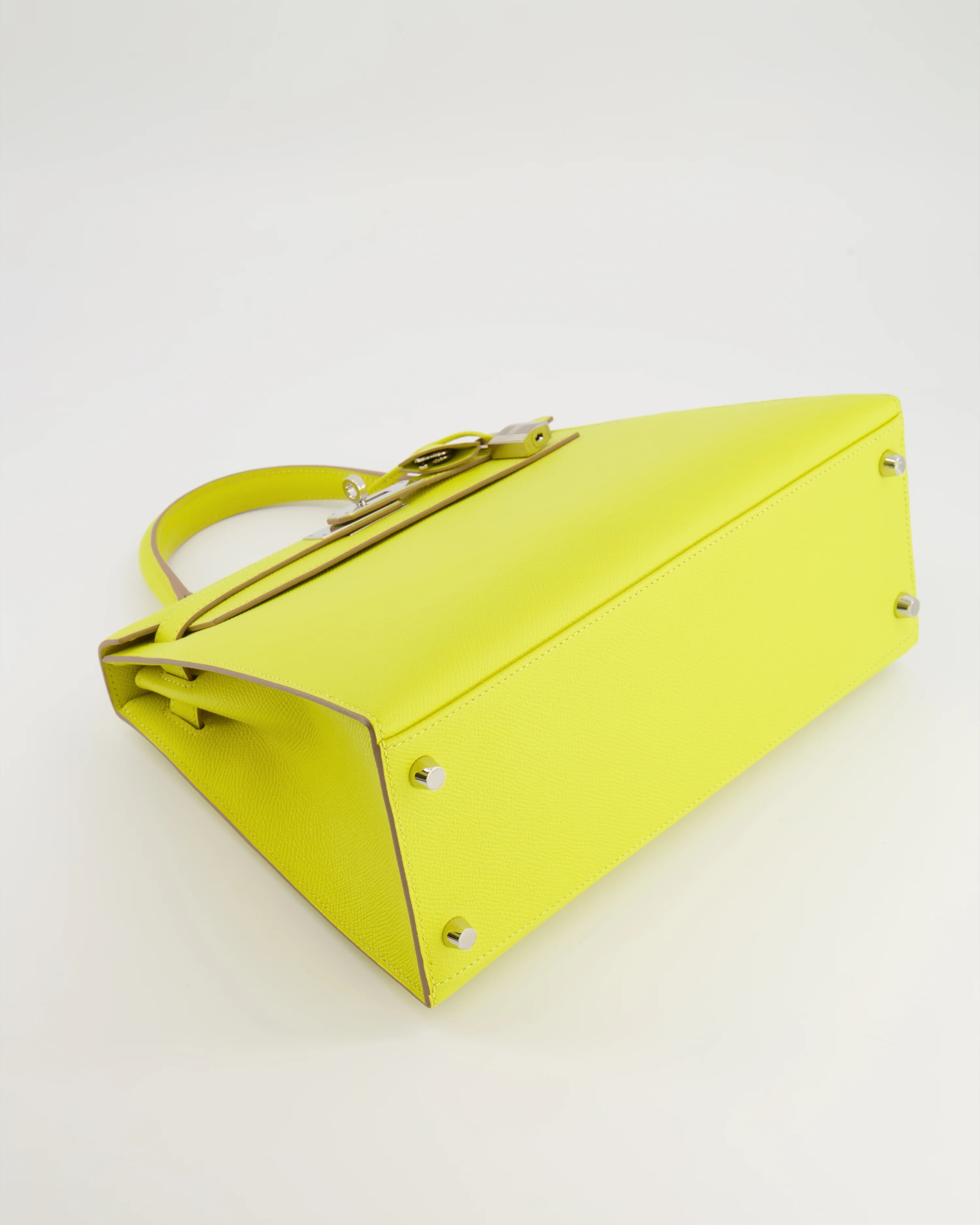 Hermès Kelly 28 Sellier Bag in Lime Epsom Leather with Palladium Hardware - Image 20