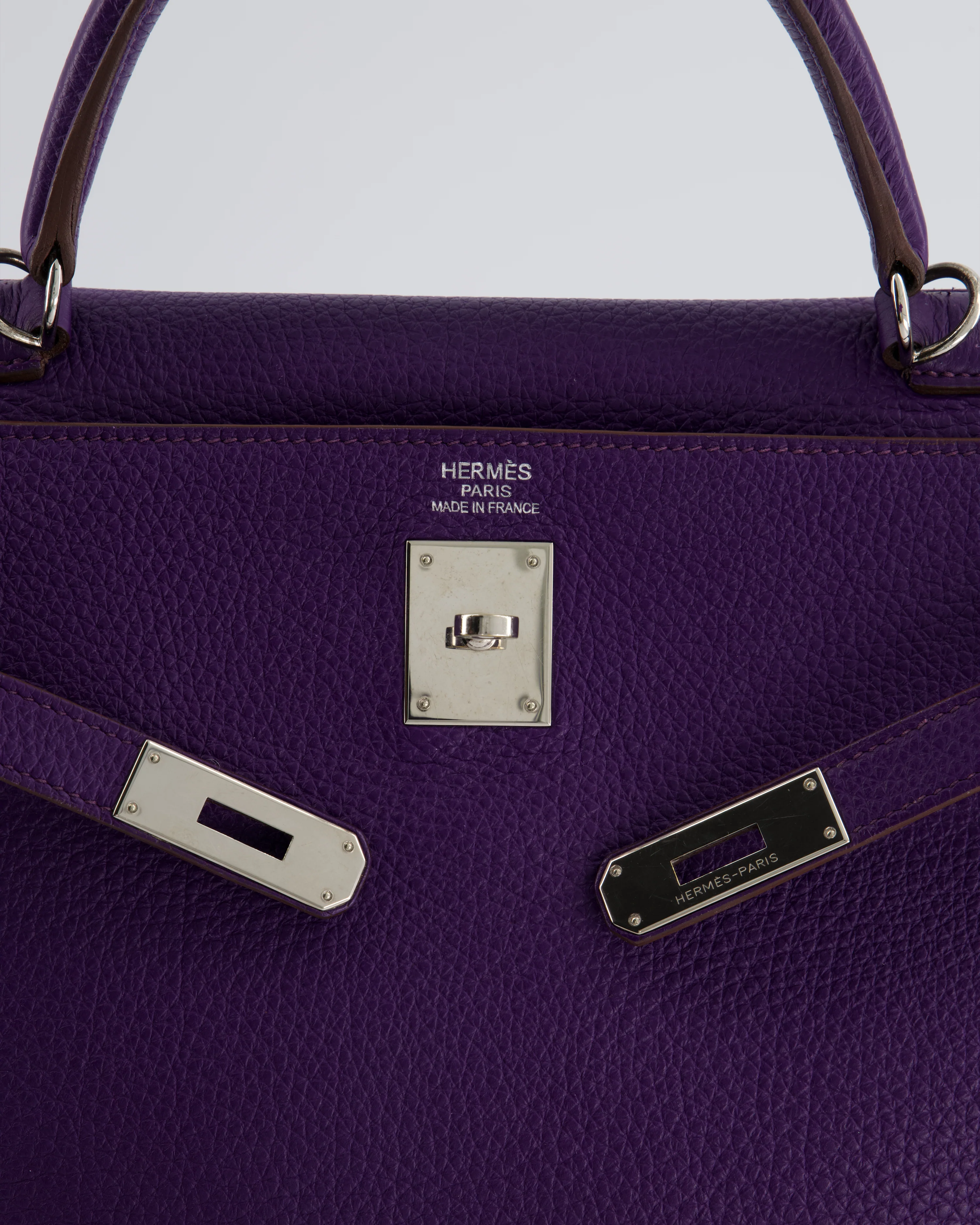 Hermès Kelly 35 Retourne Bag in Iris Togo Leather with Palladium Hardware - Image 17