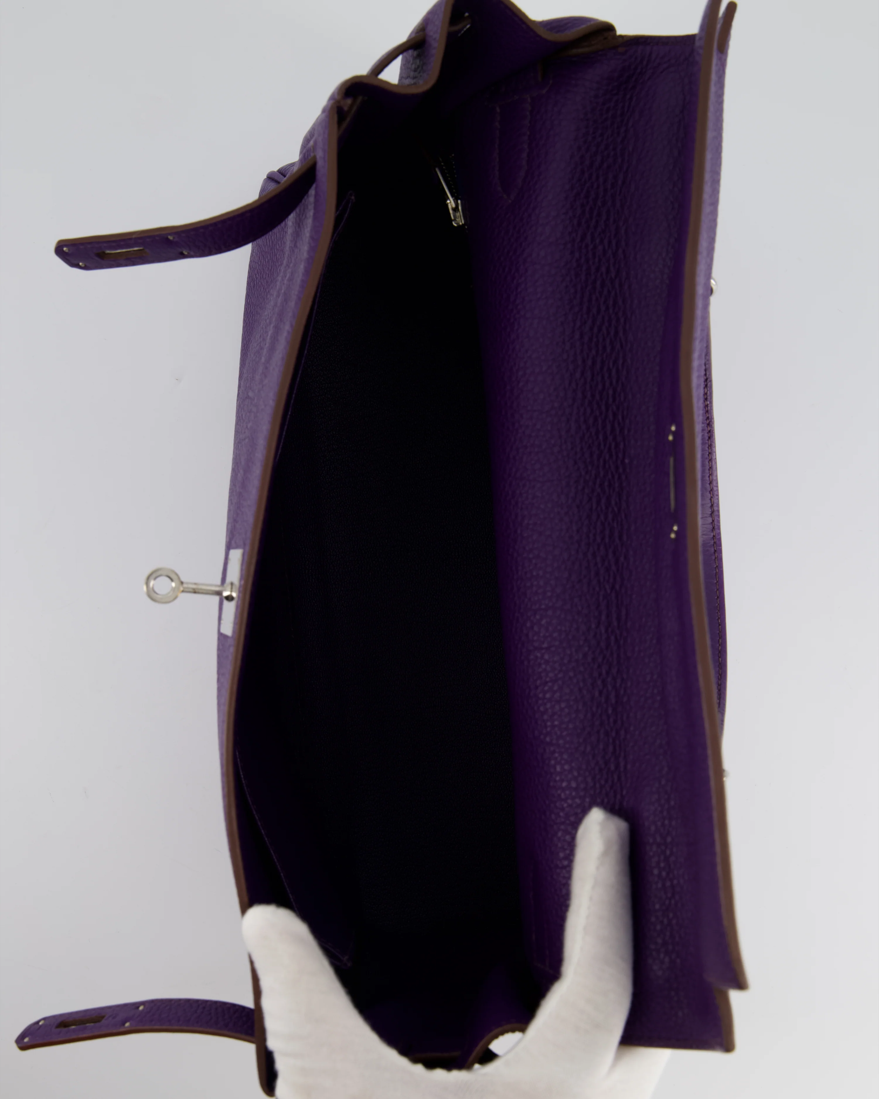 Hermès Kelly 35 Retourne Bag in Iris Togo Leather with Palladium Hardware - Image 21