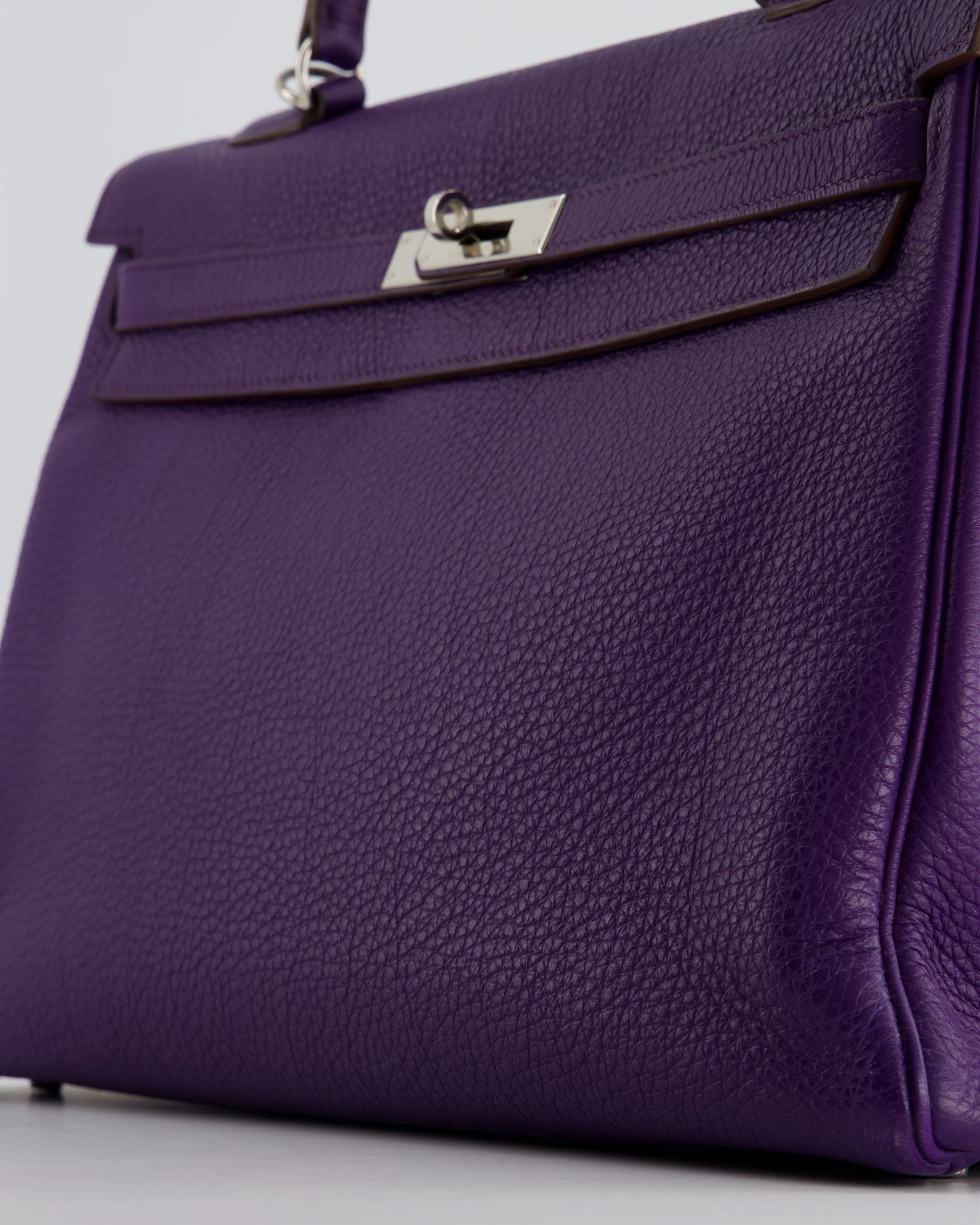 Hermès Kelly 35 Retourne Bag in Iris Togo Leather with Palladium Hardware - Image 7
