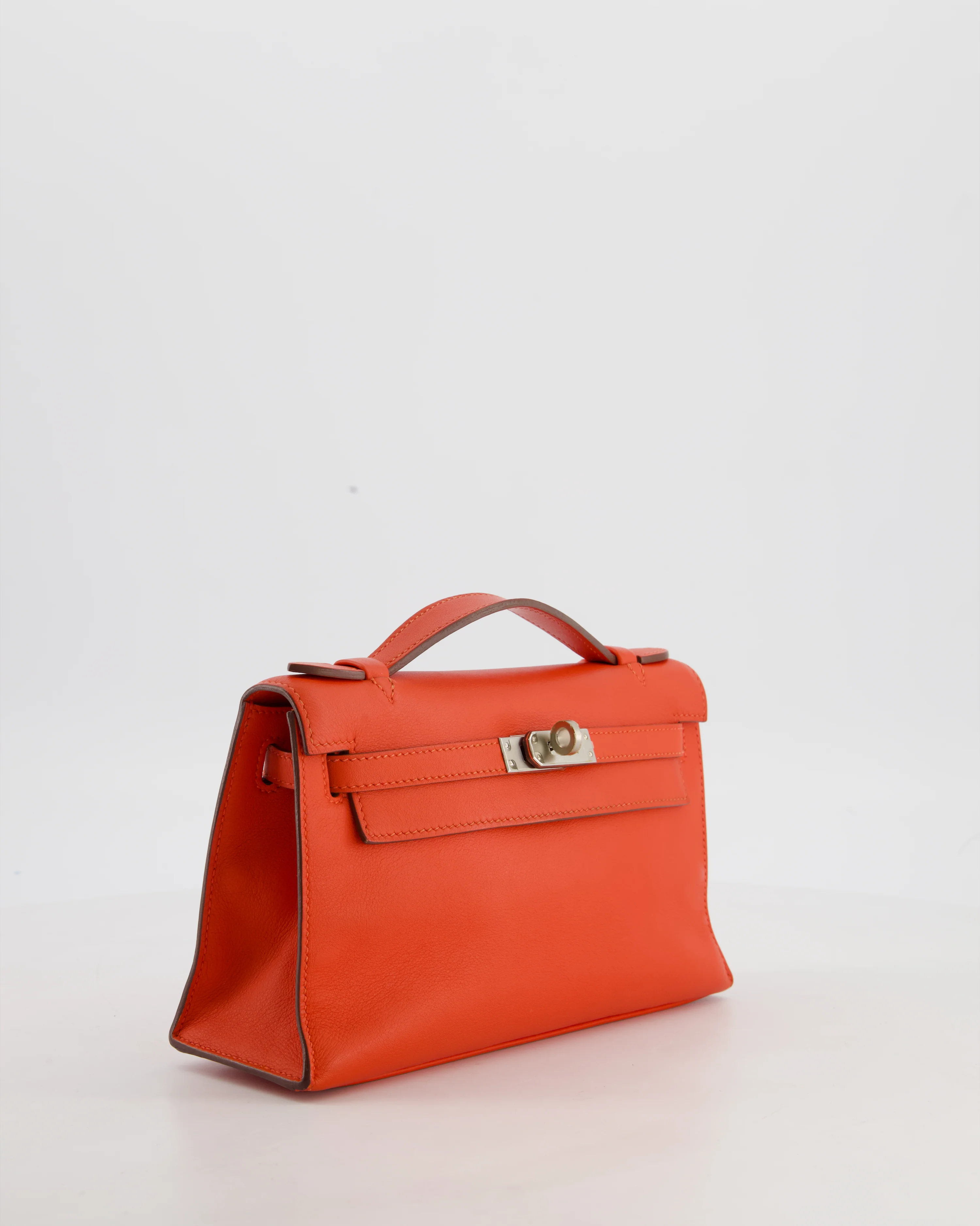 Hermès Kelly Pochette Bag in Capucine Swift Leather with Palladium Hardware - Image 3