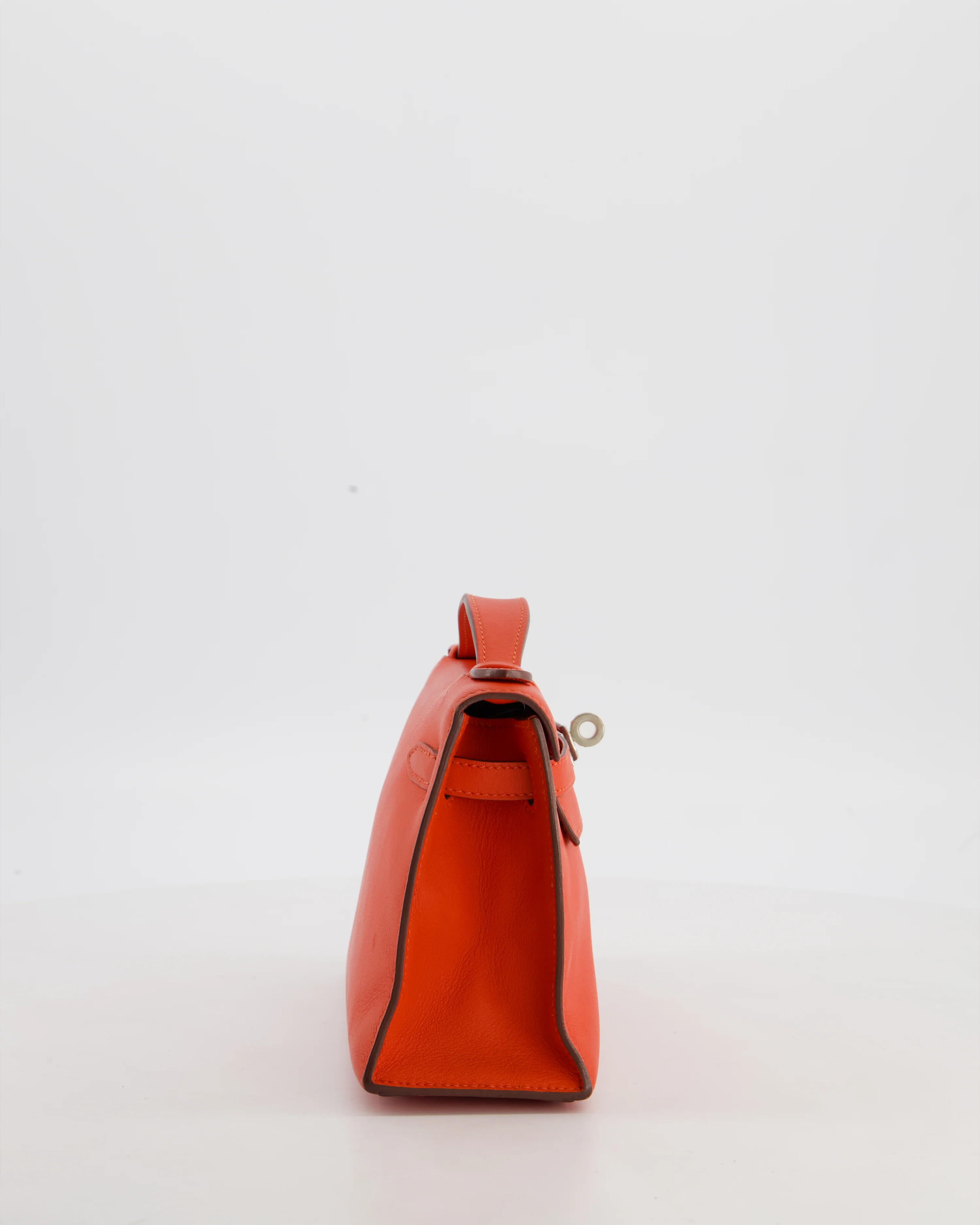 Hermès Kelly Pochette Bag in Capucine Swift Leather with Palladium Hardware - Image 4