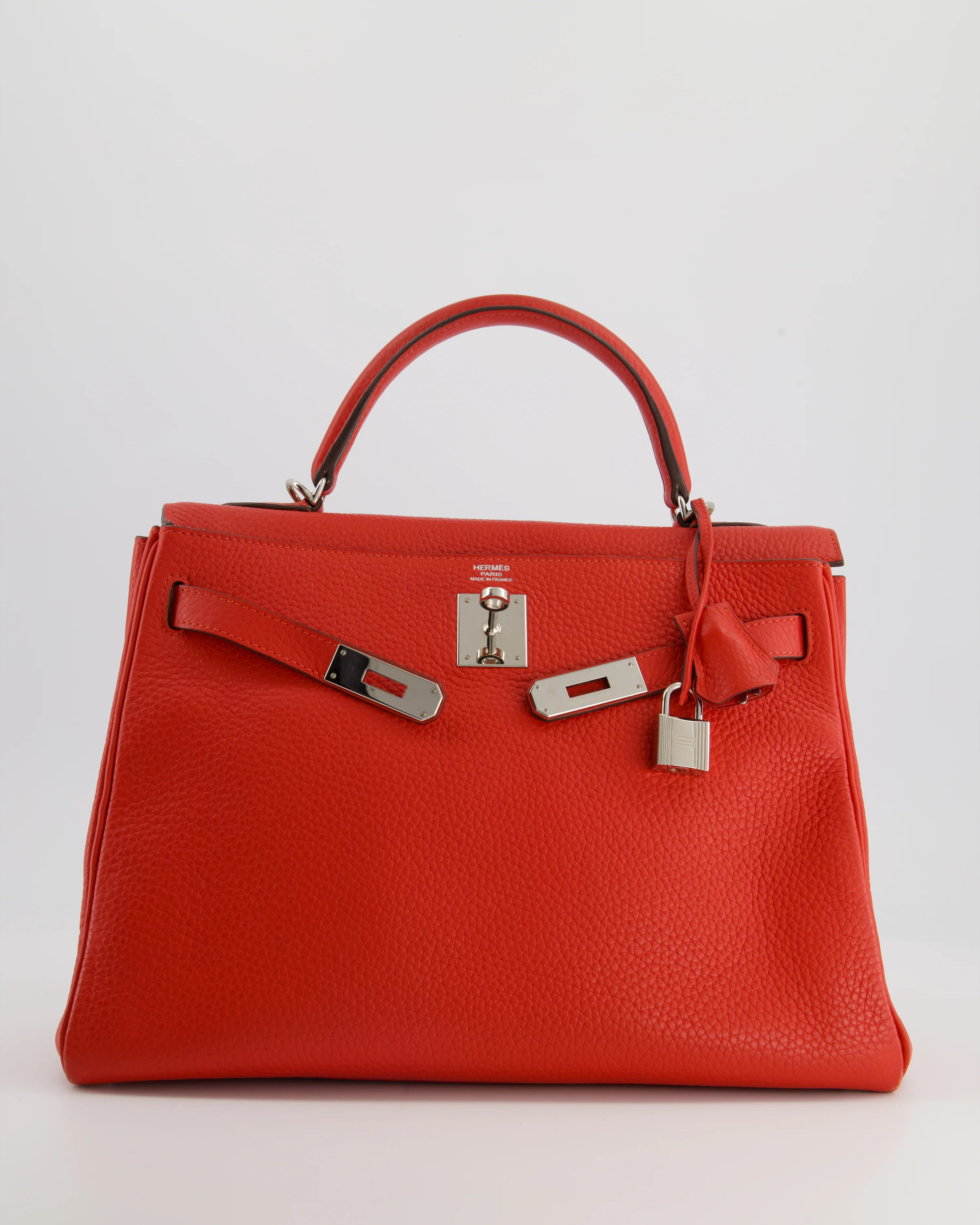 Hermès Kelly 32 Retourne Bag in Geranium Togo Leather and Palladium Hardware - Image 3