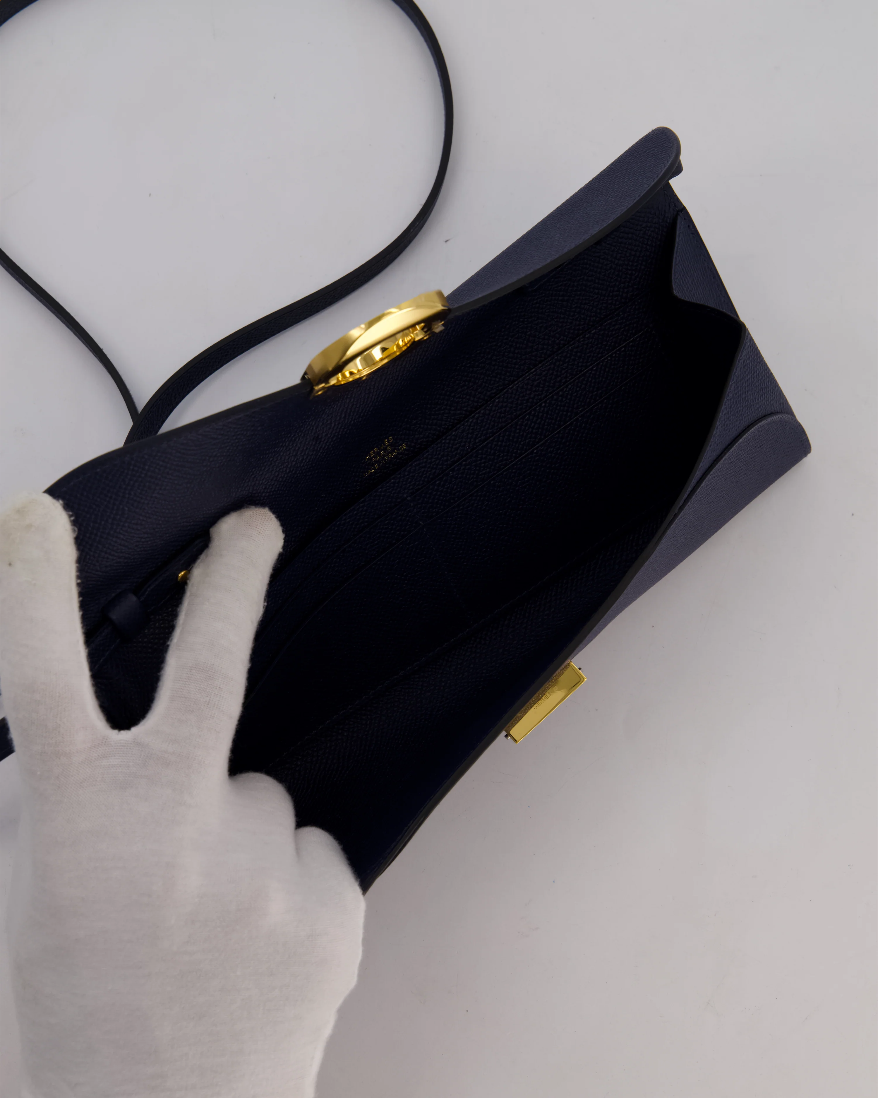 Hermès Maillon To Go Bag in Bleu Saphir Epsom Leather with Gold Hardware and Bleu Saphir Enamel - Image 16