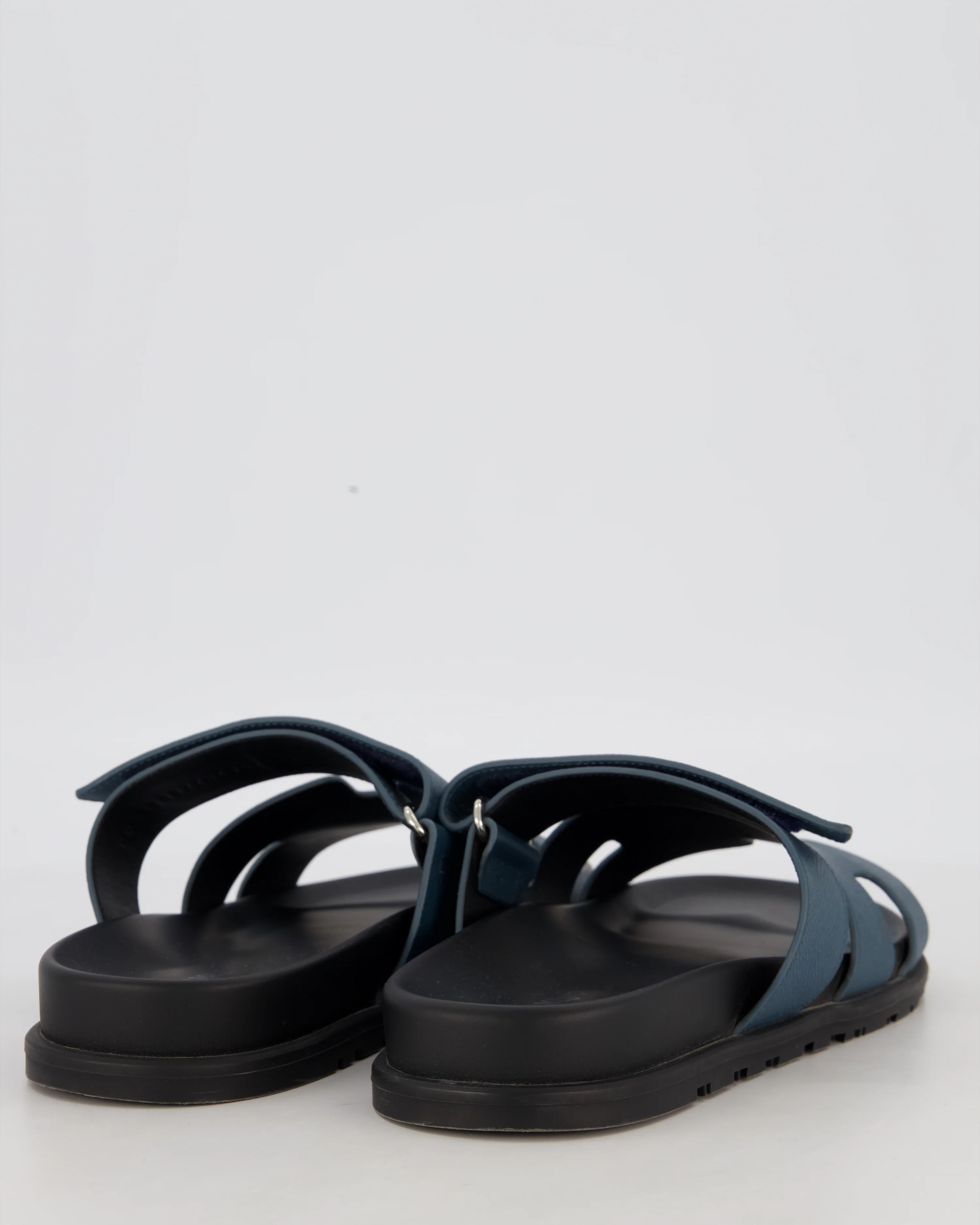 Hermès Men's Chypre Sandals in Marine Calfskin Leather Size EU 41 - Image 4