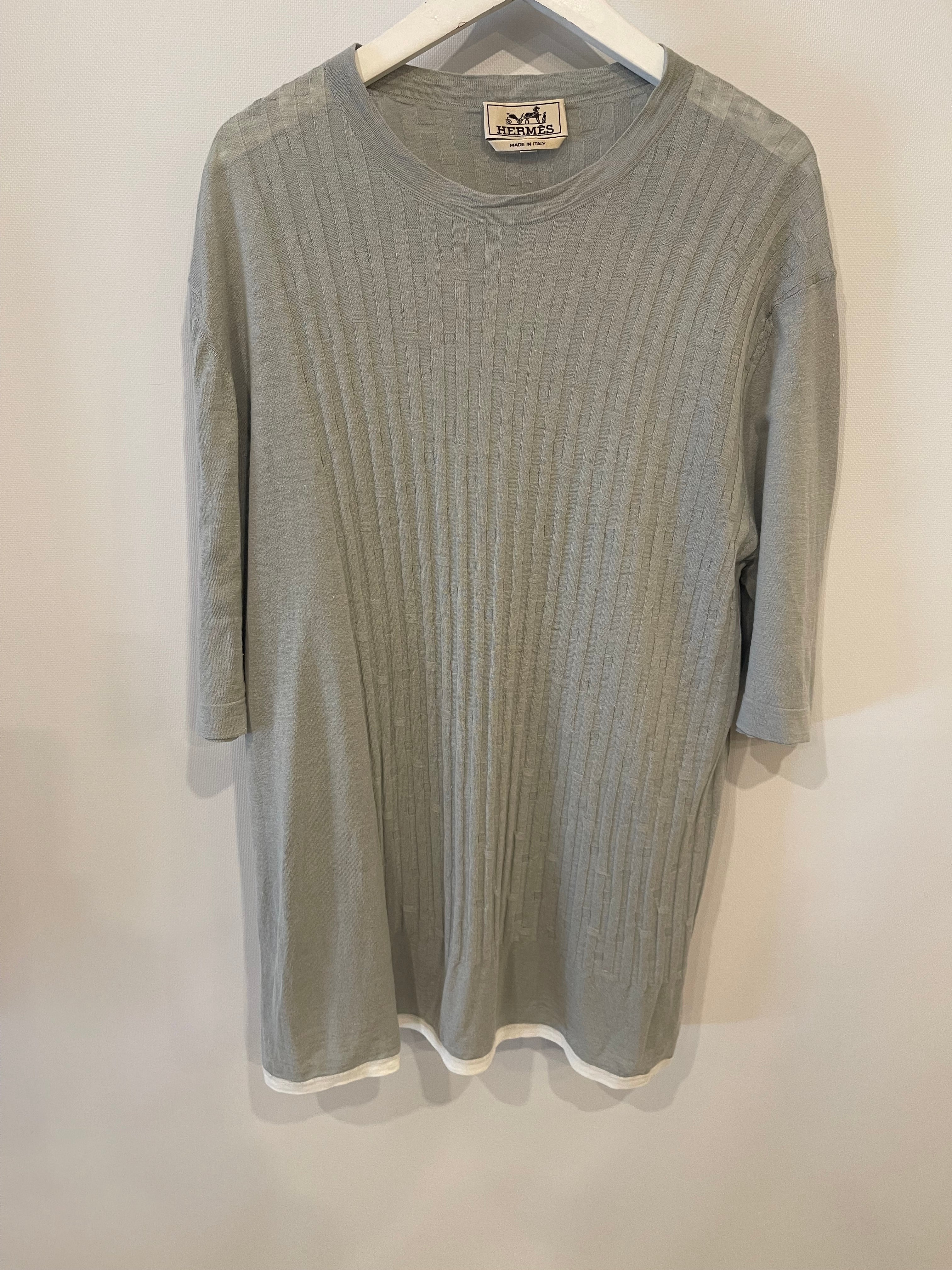 Hermès Menswear Grey T-Shirt with H Striped Details Size S (UK 36) - Image 4